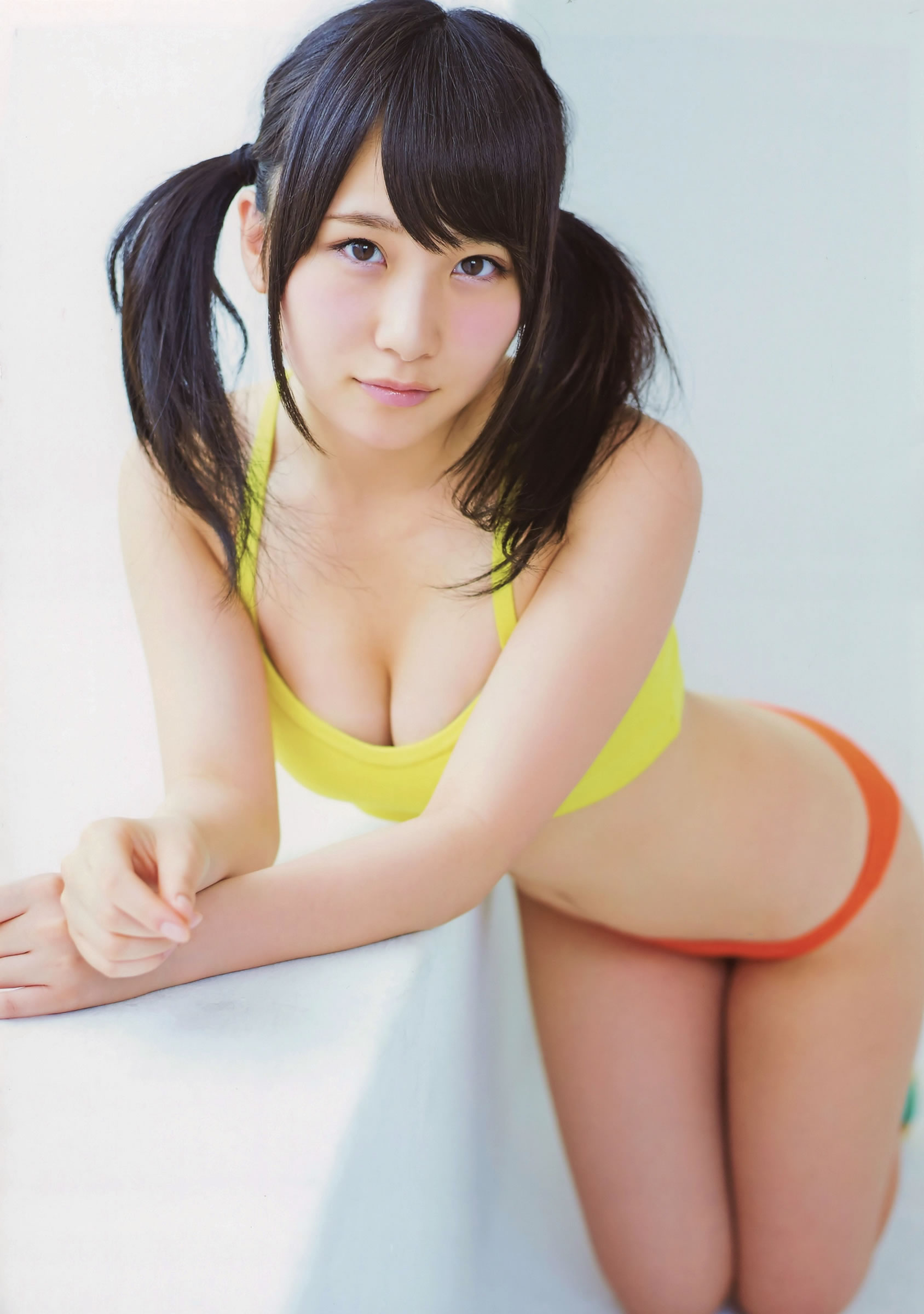[UTB]高清写真图Plus 2014.09 vol.21 山本彩 高柳明音 宮脇咲良 高橋朱里 太田夢莉