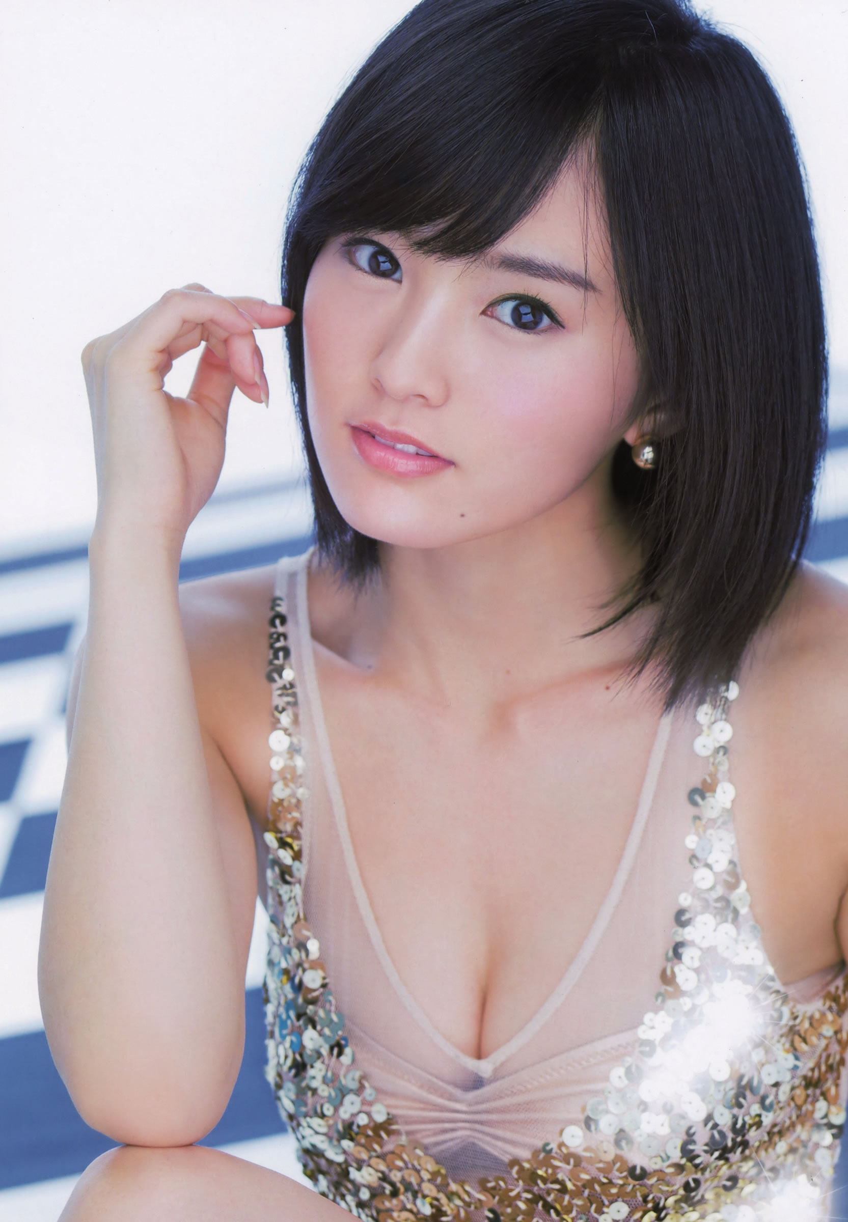 [UTB]高清写真图Plus 2014.09 vol.21 山本彩 高柳明音 宮脇咲良 高橋朱里 太田夢莉