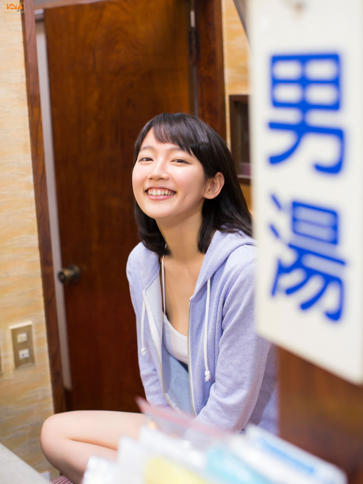 吉岡里帆 [BOMB.tv]高清写真图GRAVURE Channel 2015年06月号