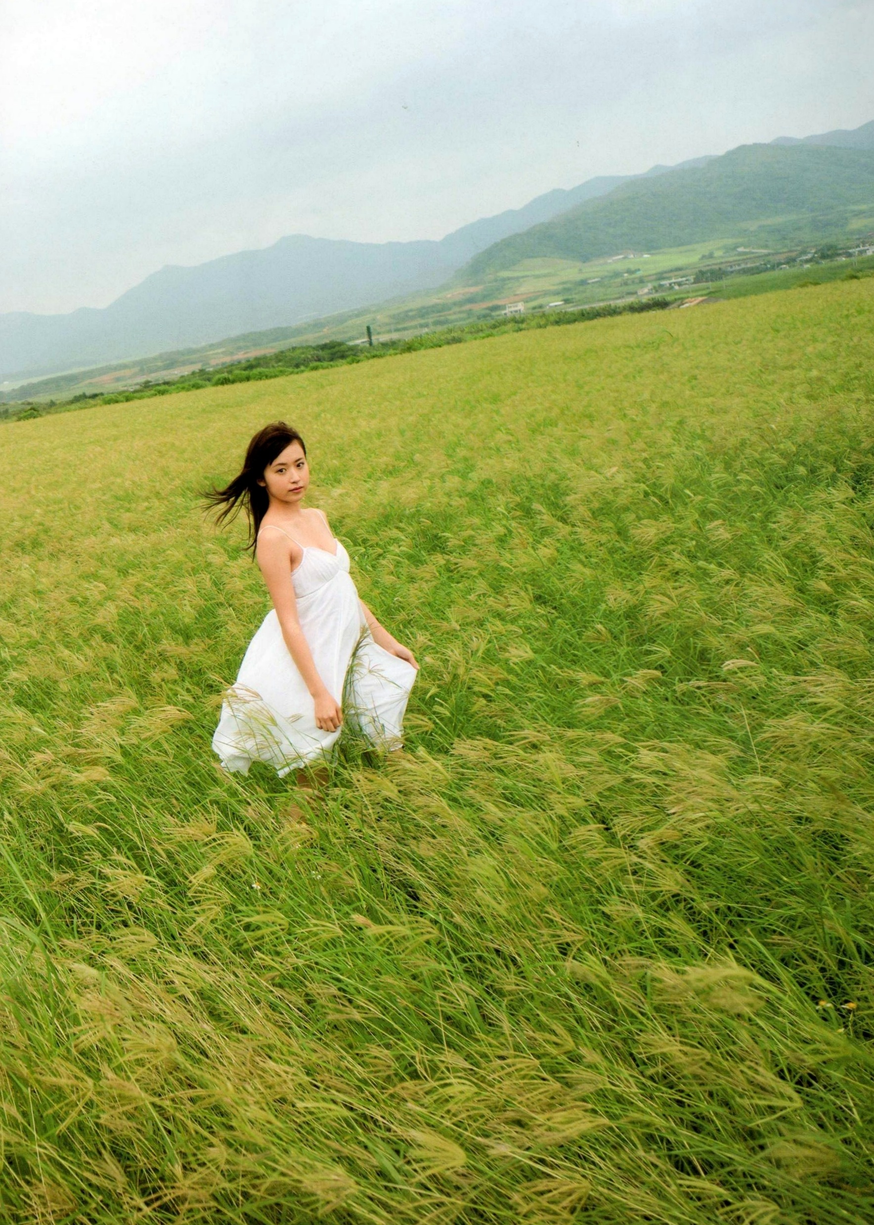 PB写真集_卫藤美彩《Color》清纯比基尼私房精选[92P]