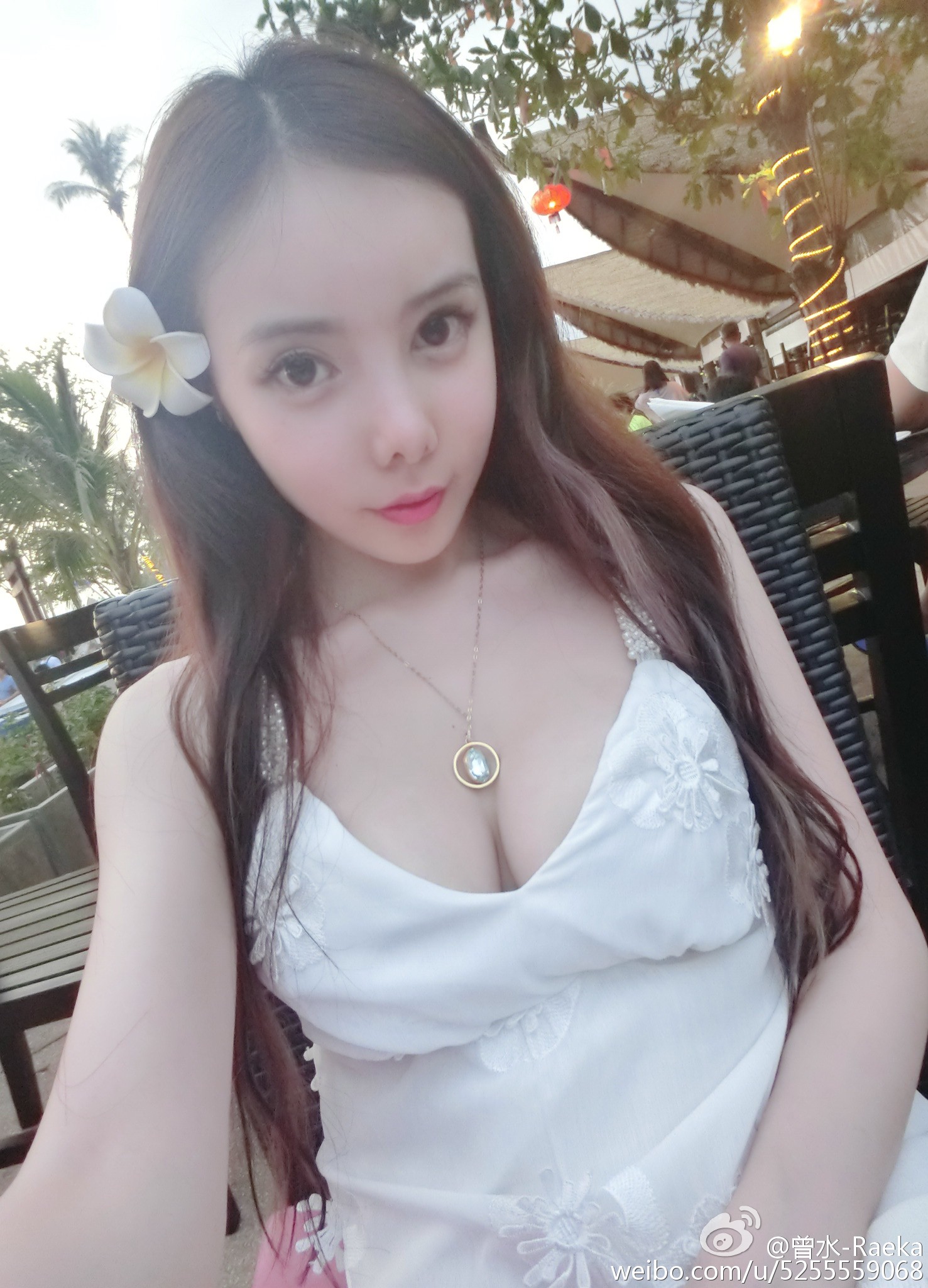 曾水(Raeka) 已删除的私房照诱惑写真图合辑