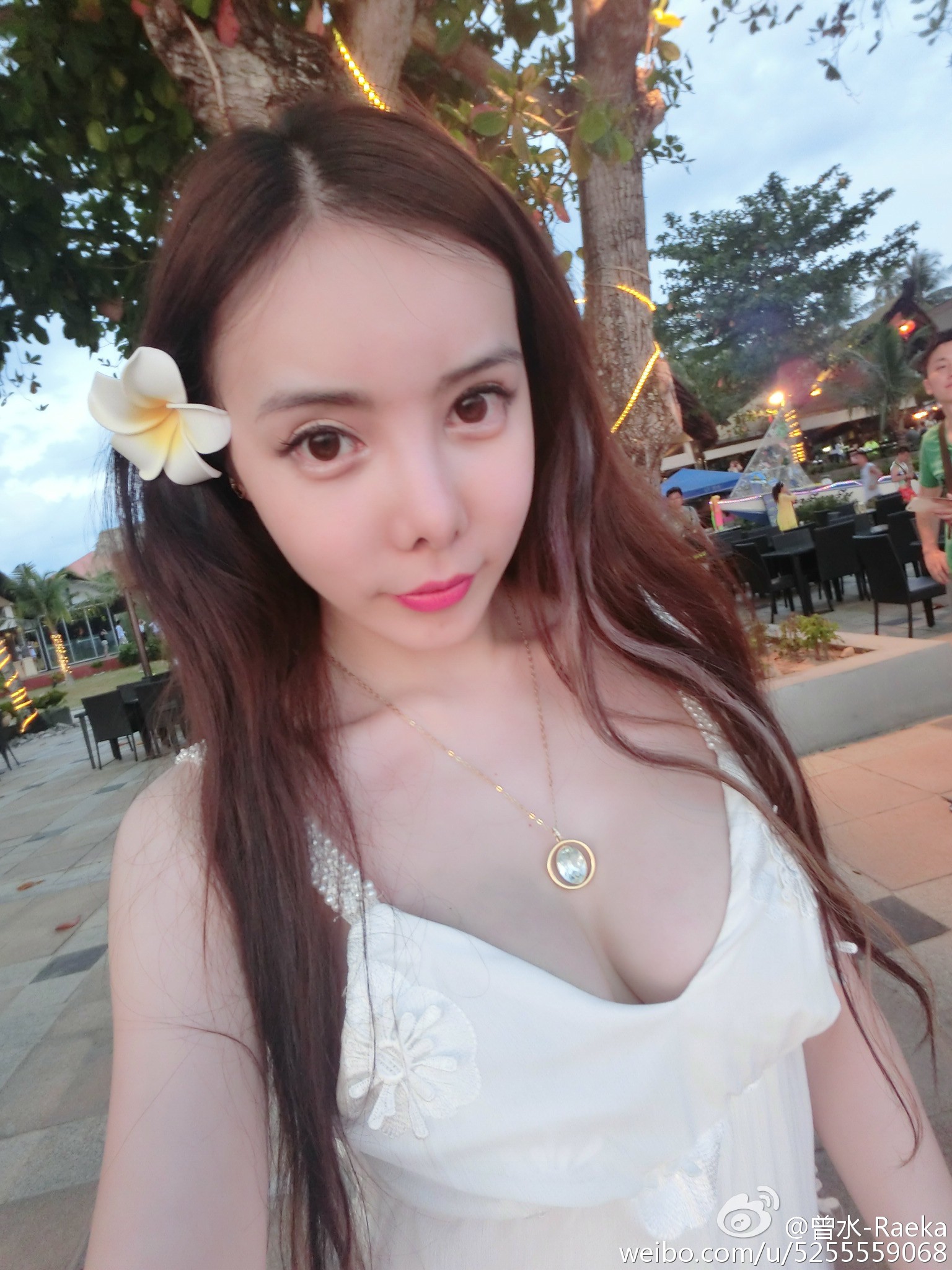 曾水(Raeka) 已删除的私房照诱惑写真图合辑
