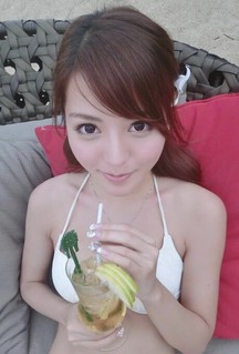 Vivi Tam