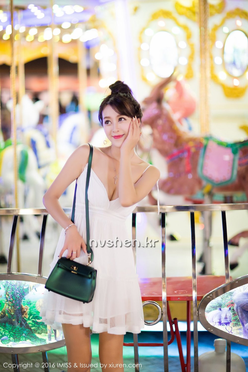 王曼妮好Q [IMISS爱蜜社]高清写真图2016.12.01 VOL.141