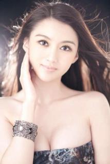 黄婧熹