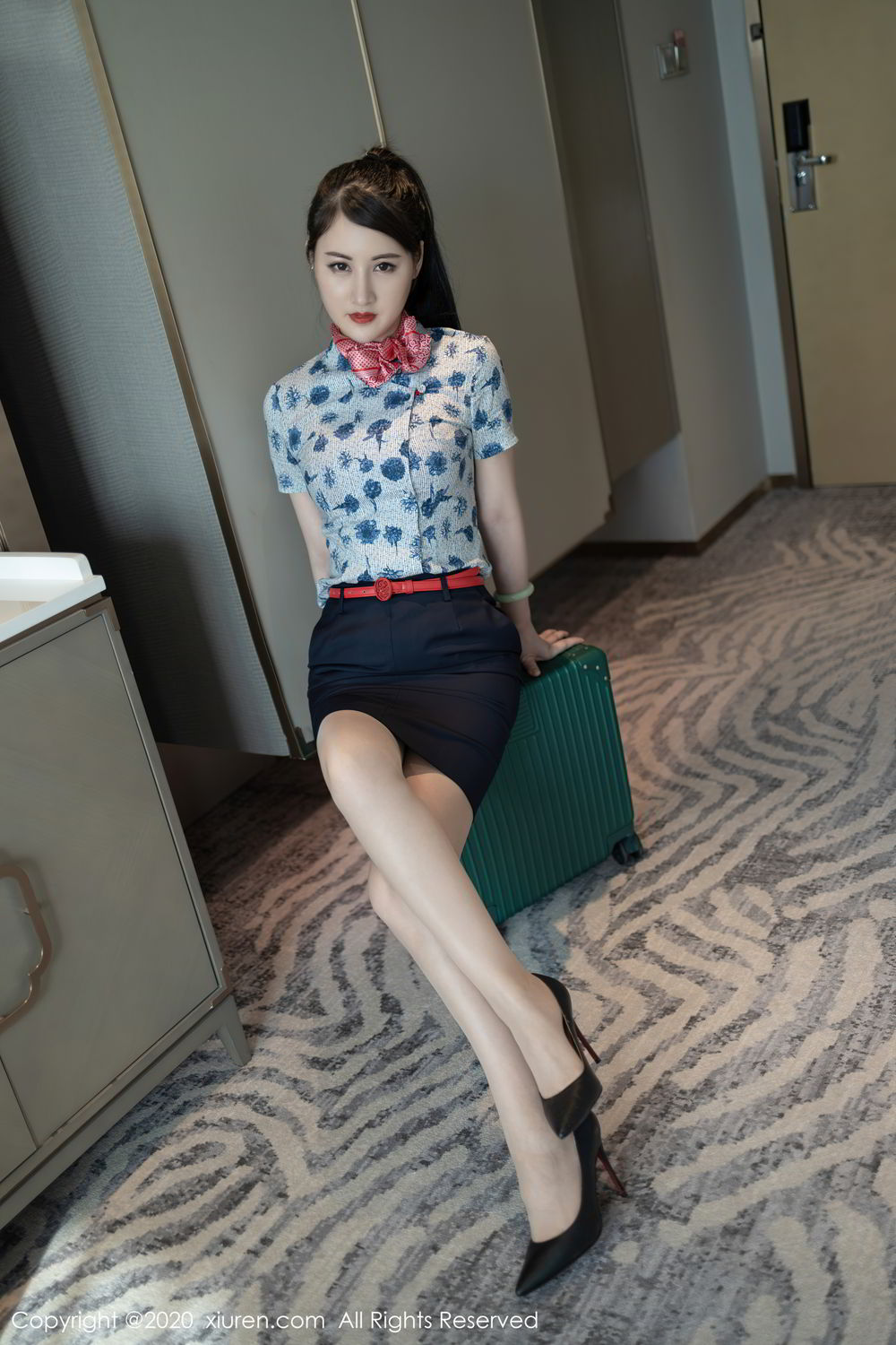 [XiuRen]高清写真图 2020.11.24 No.2817 诗诗kiki