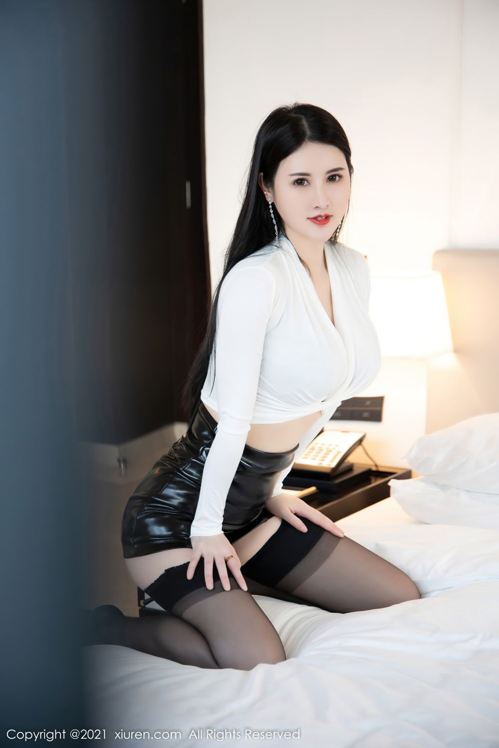 [XiuRen]高清写真图 2021.12.15 No.4338 诗诗kiki