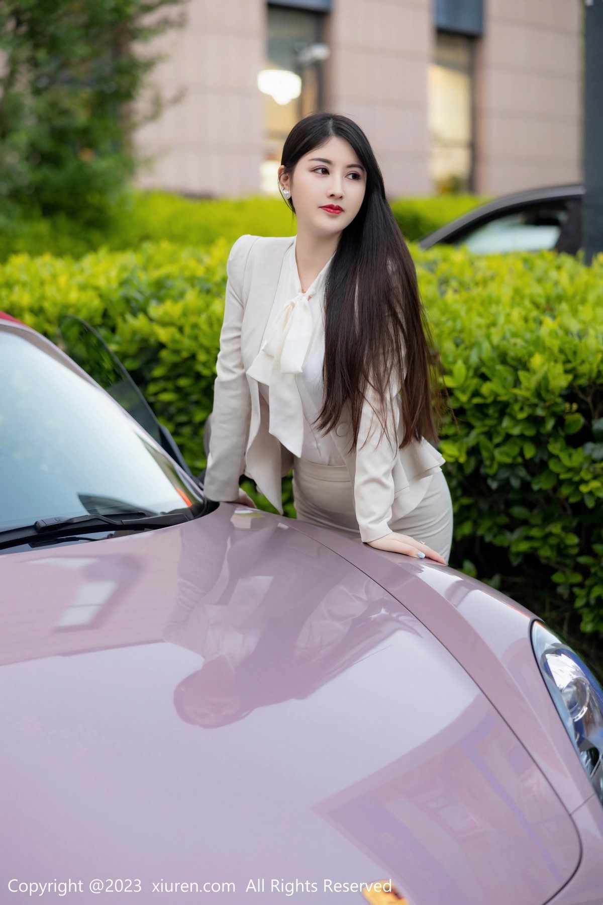 [XiuRen]高清写真图 2023.06.08 No.6879 诗诗kiki 黑丝美臀