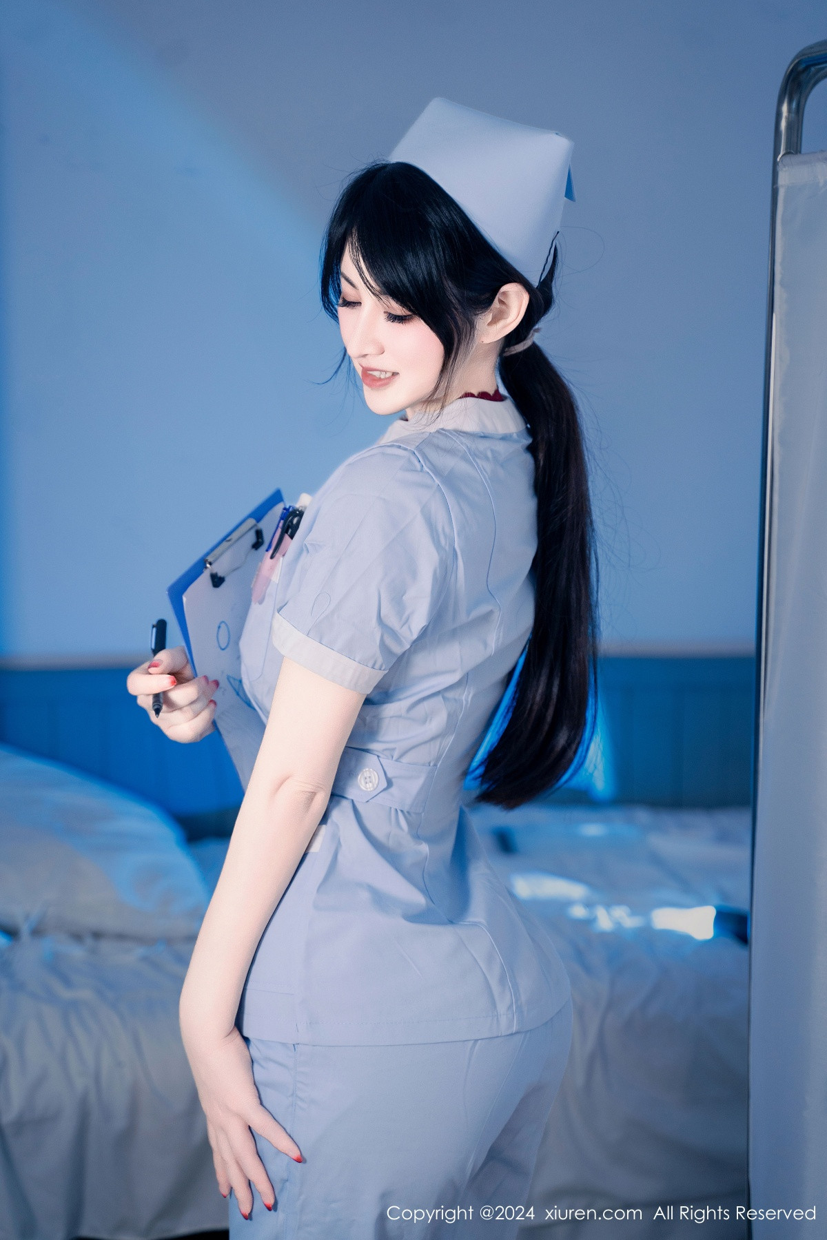 [XiuRen]高清写真图 2024.07.15 No.8859 诗诗kiki 美臀性感