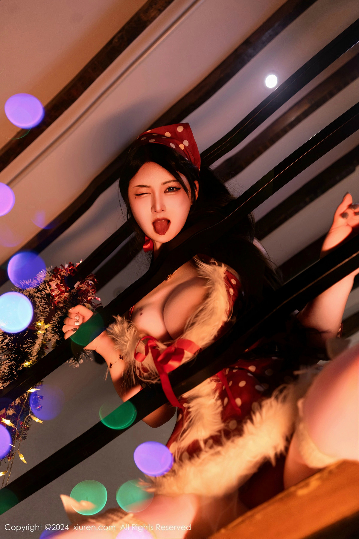 [XiuRen]高清写真图 2024.12.18 No.9618 诗诗kiki 美臀性感