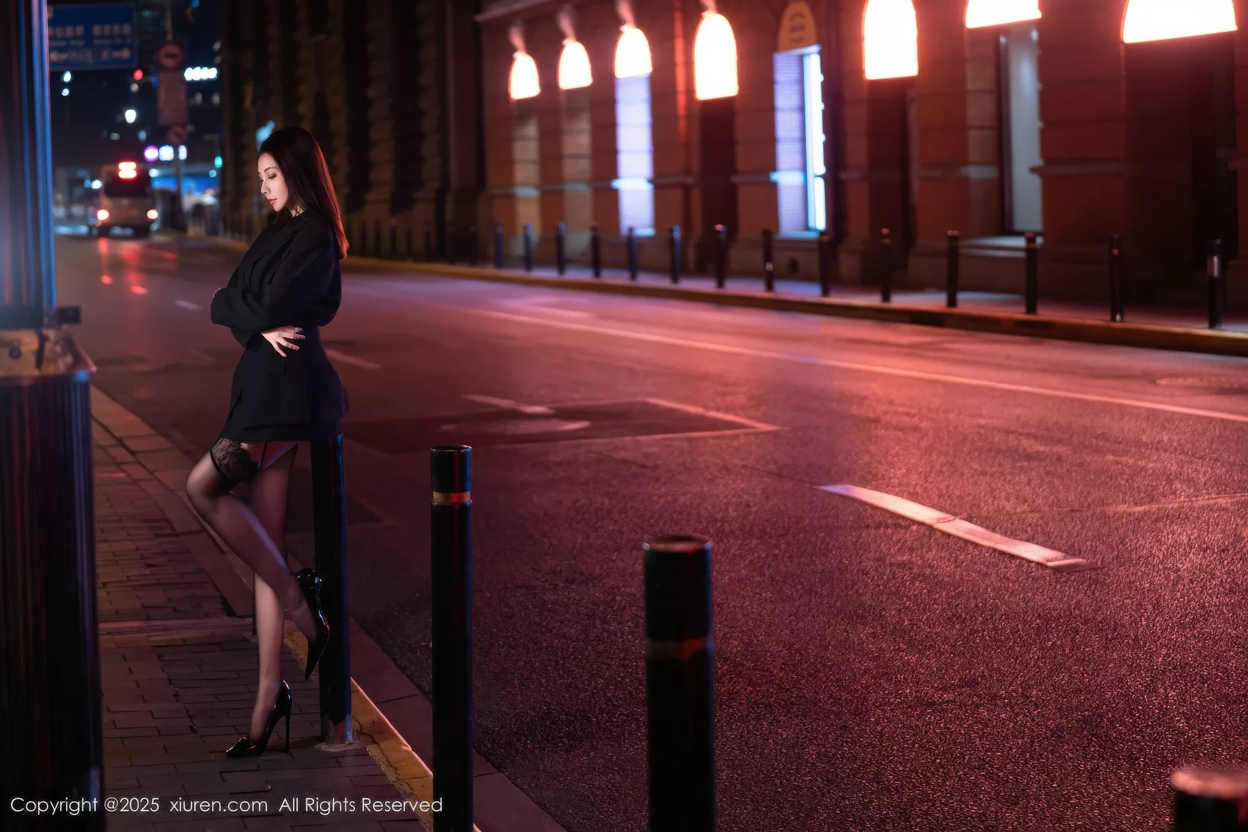 [XiuRen]高清写真图 2025.10.23 No.10899 果儿Victoria