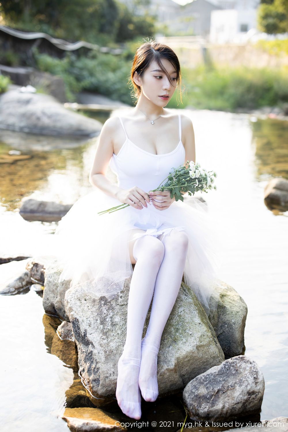 [MyGirl]高清写真图 2021.10.11 VOL.601 vetiver嘉宝贝儿