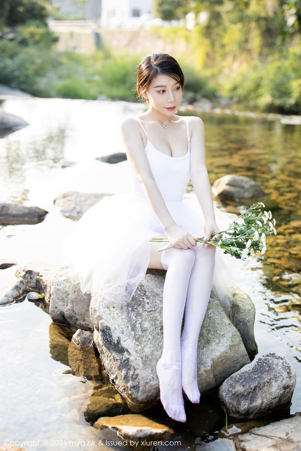 [MyGirl]高清写真图 2021.10.11 VOL.601 vetiver嘉宝贝儿