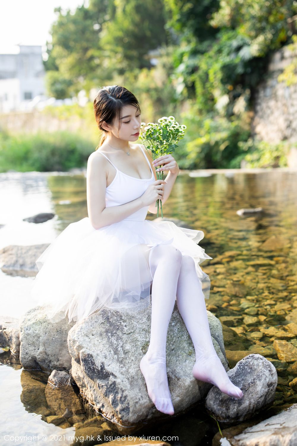 [MyGirl]高清写真图 2021.10.11 VOL.601 vetiver嘉宝贝儿
