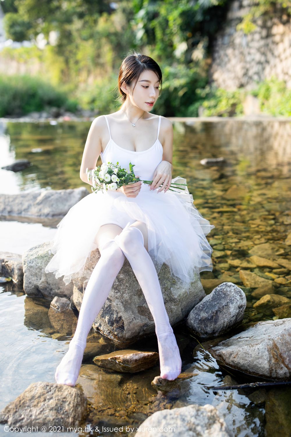 [MyGirl]高清写真图 2021.10.11 VOL.601 vetiver嘉宝贝儿