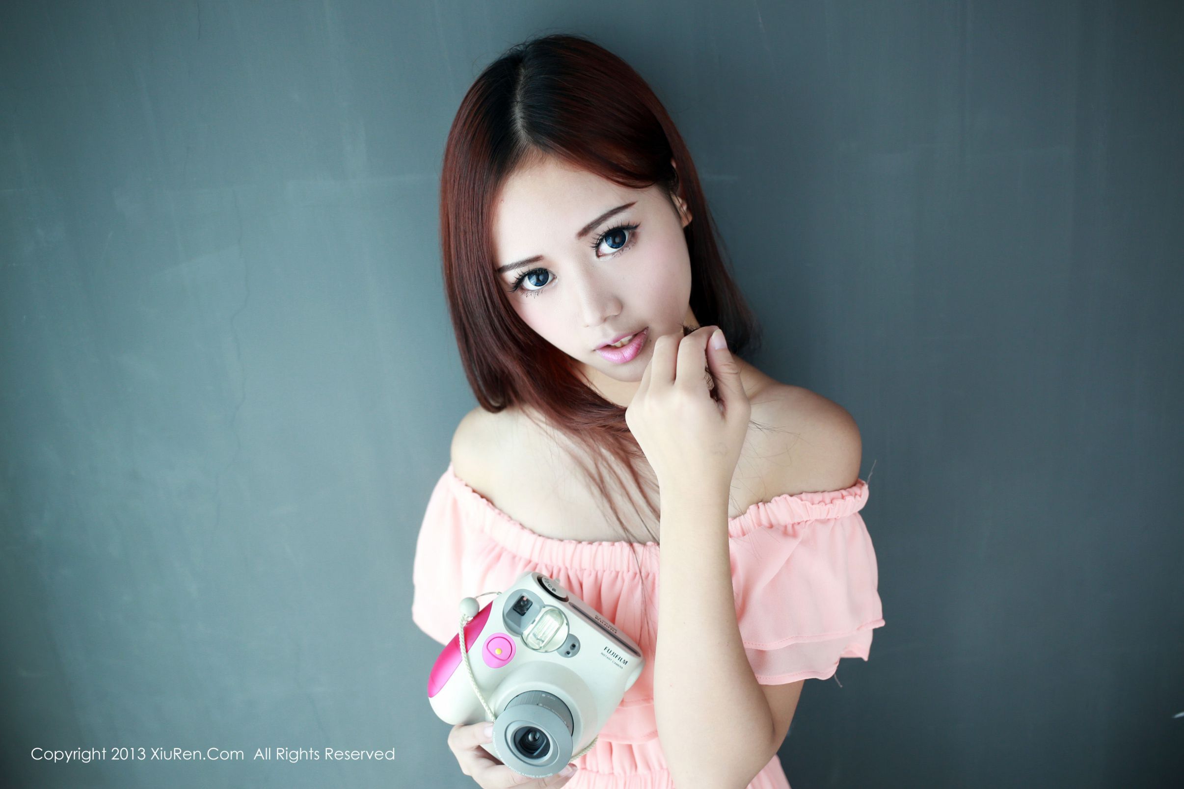 Toro羽住-邻家少女 [XiuRen秀人VIP套图写真图集]高清写真图NO.0014