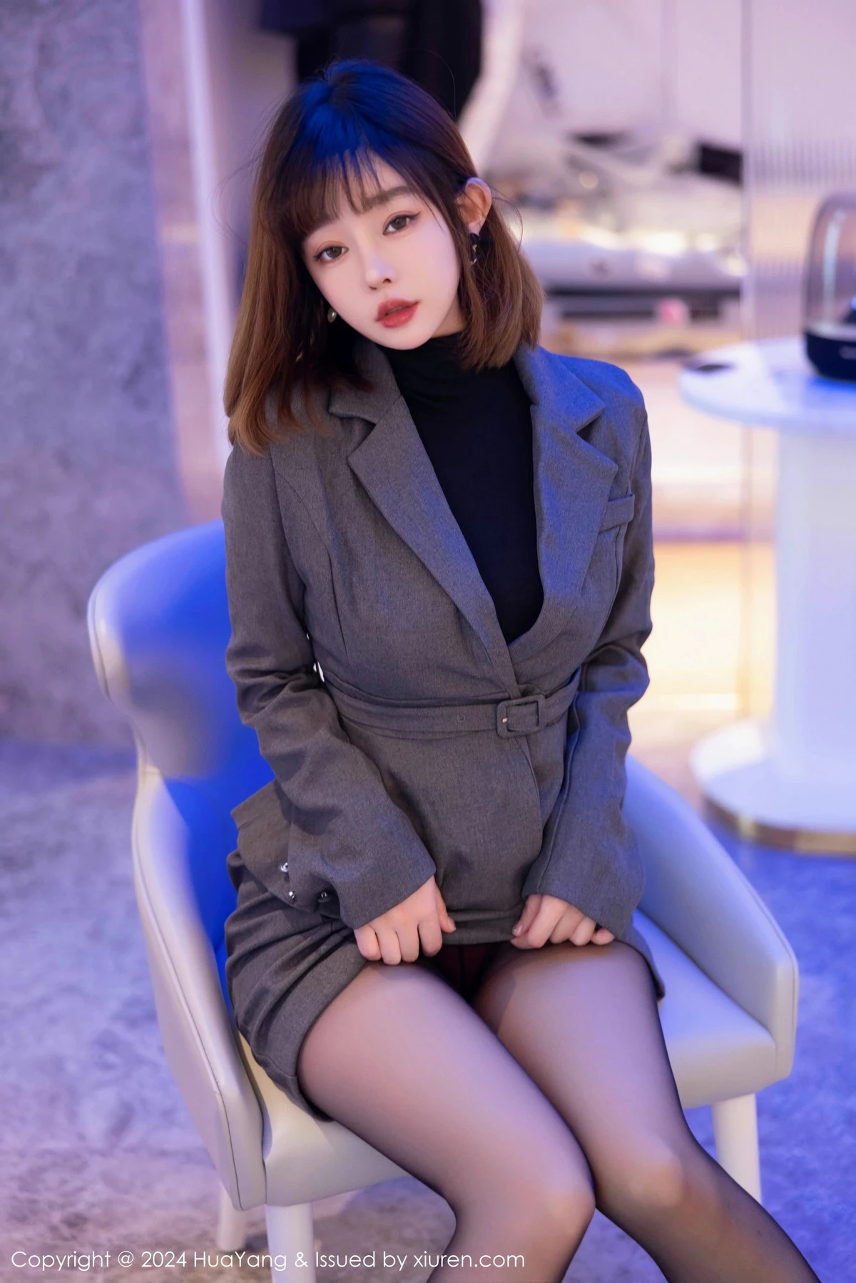 [HuaYang]高清写真图 2024.02.08 VOL.566 王雨纯 黑丝美臀