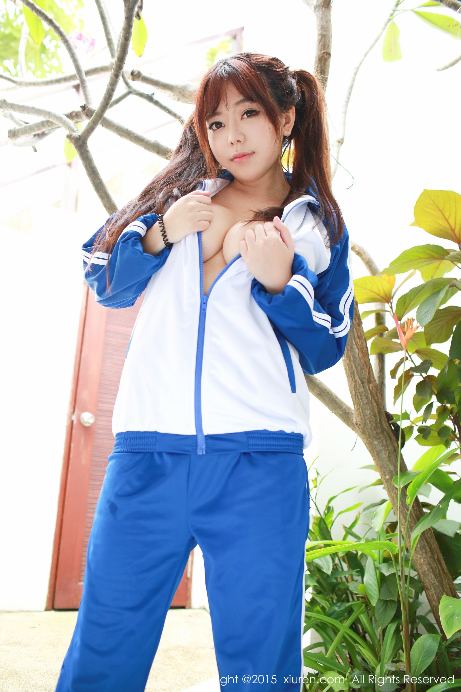 刘飞儿Faye [XIUREN秀人网]高清写真图2015.12.04 XR20151204N00430