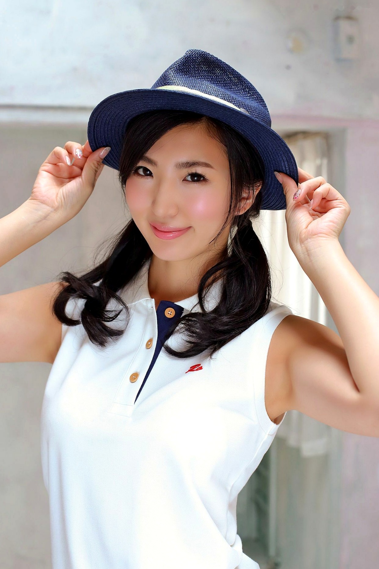 PB写真集_松嶋えいみ《至高の曲線美 松嶋えいみ 必撮！まるごと☆》 写真集[90P]