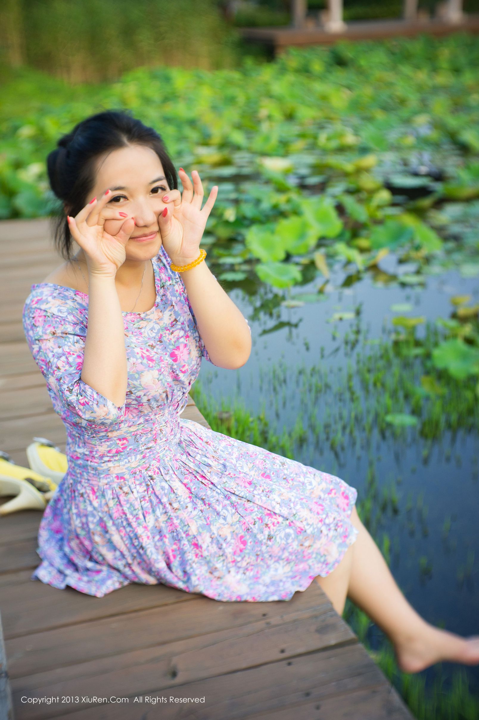 默漠无荢合集 [XiuRen秀人网写真图套图写真图集]高清写真图