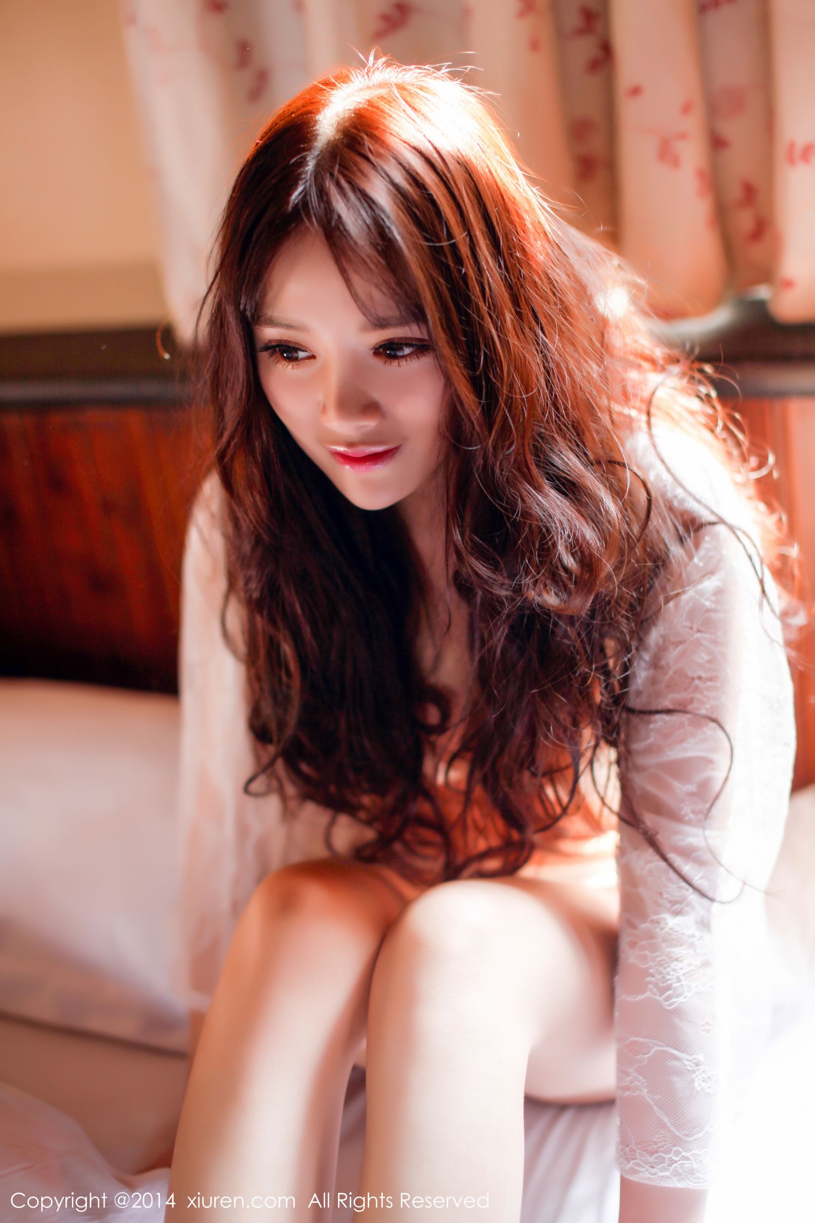 高溜MilkCat-[秀人网]高清写真图套图写真图集XR20141016N00225