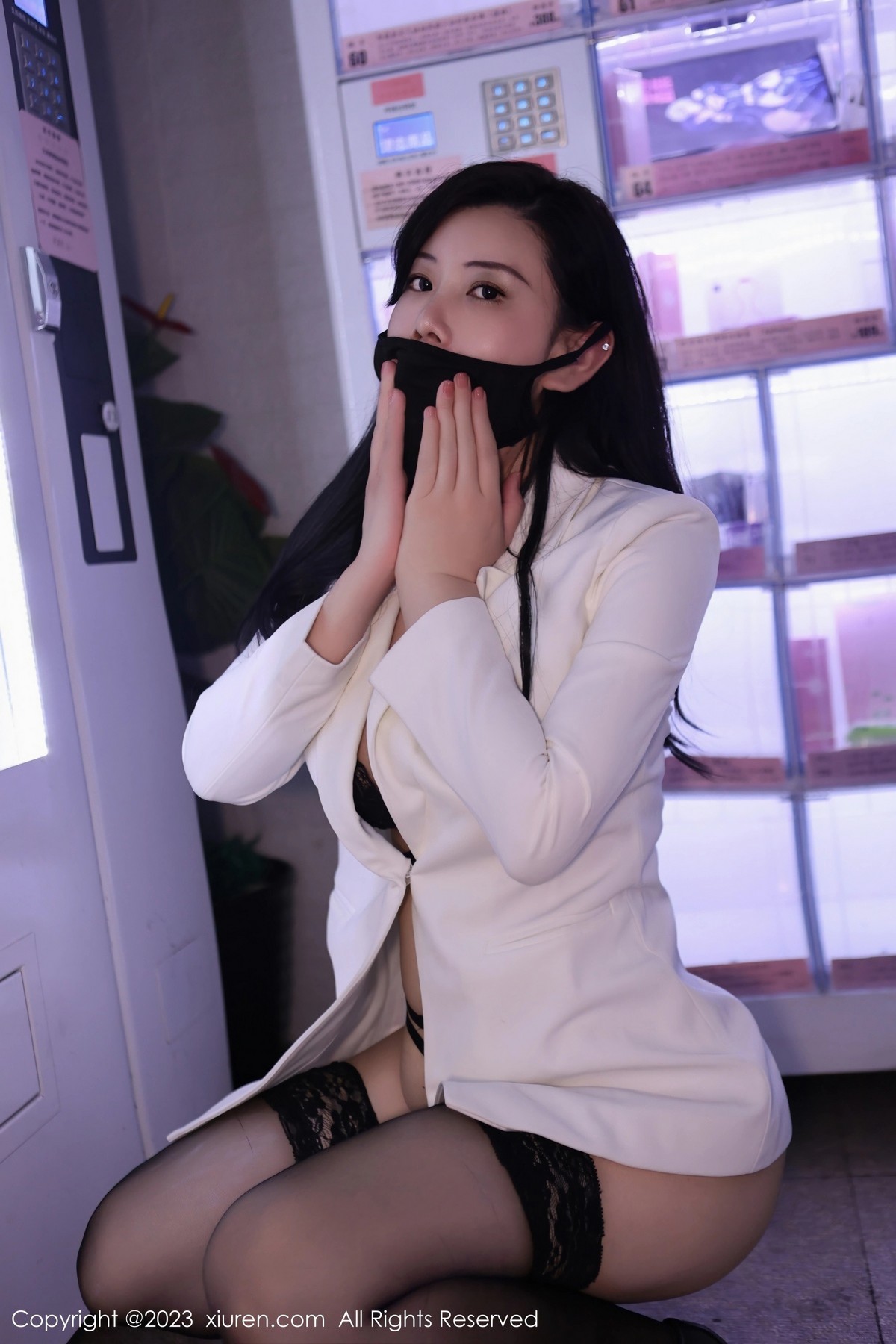 [XiuRen]高清写真图 2023.06.16 No.6930 王婉悠Queen 黑丝美臀