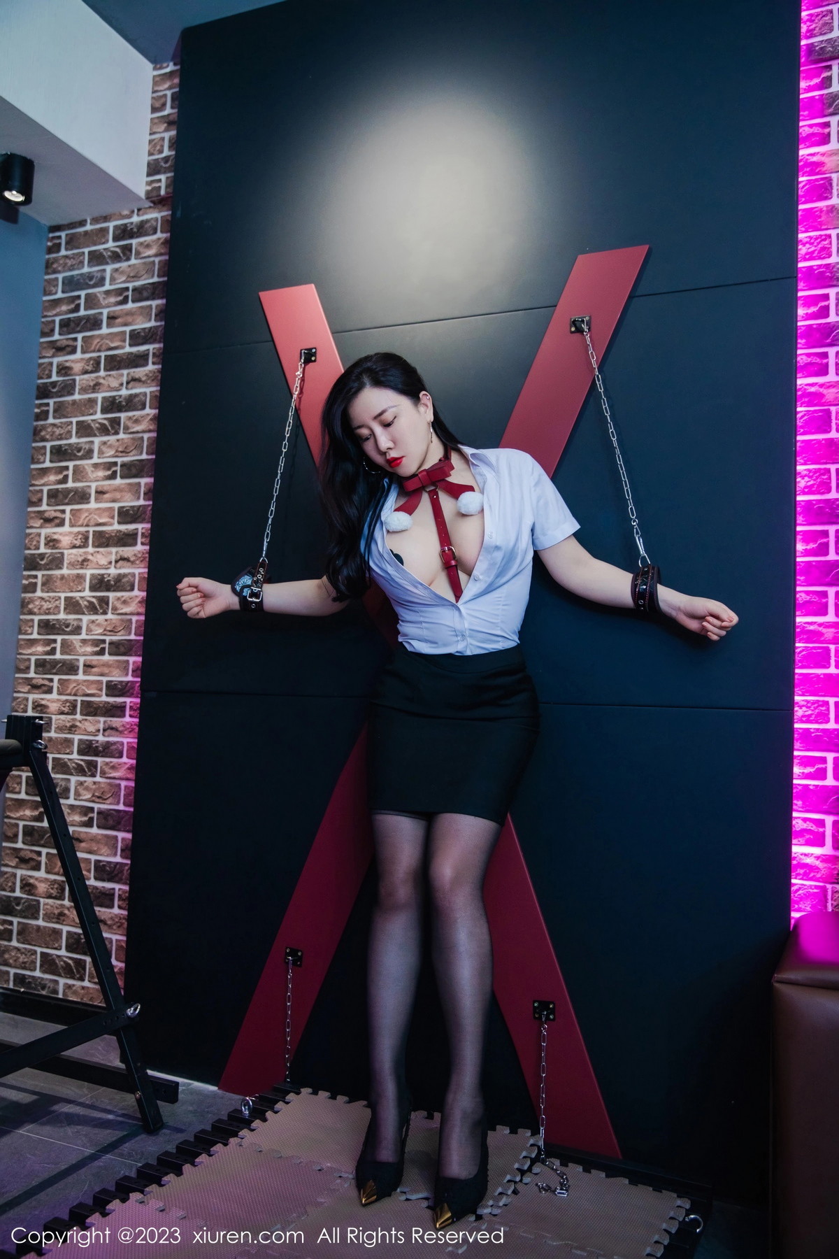 [XiuRen]高清写真图 2023.08.22 No.7267 王婉悠Queen 丰腴美臀