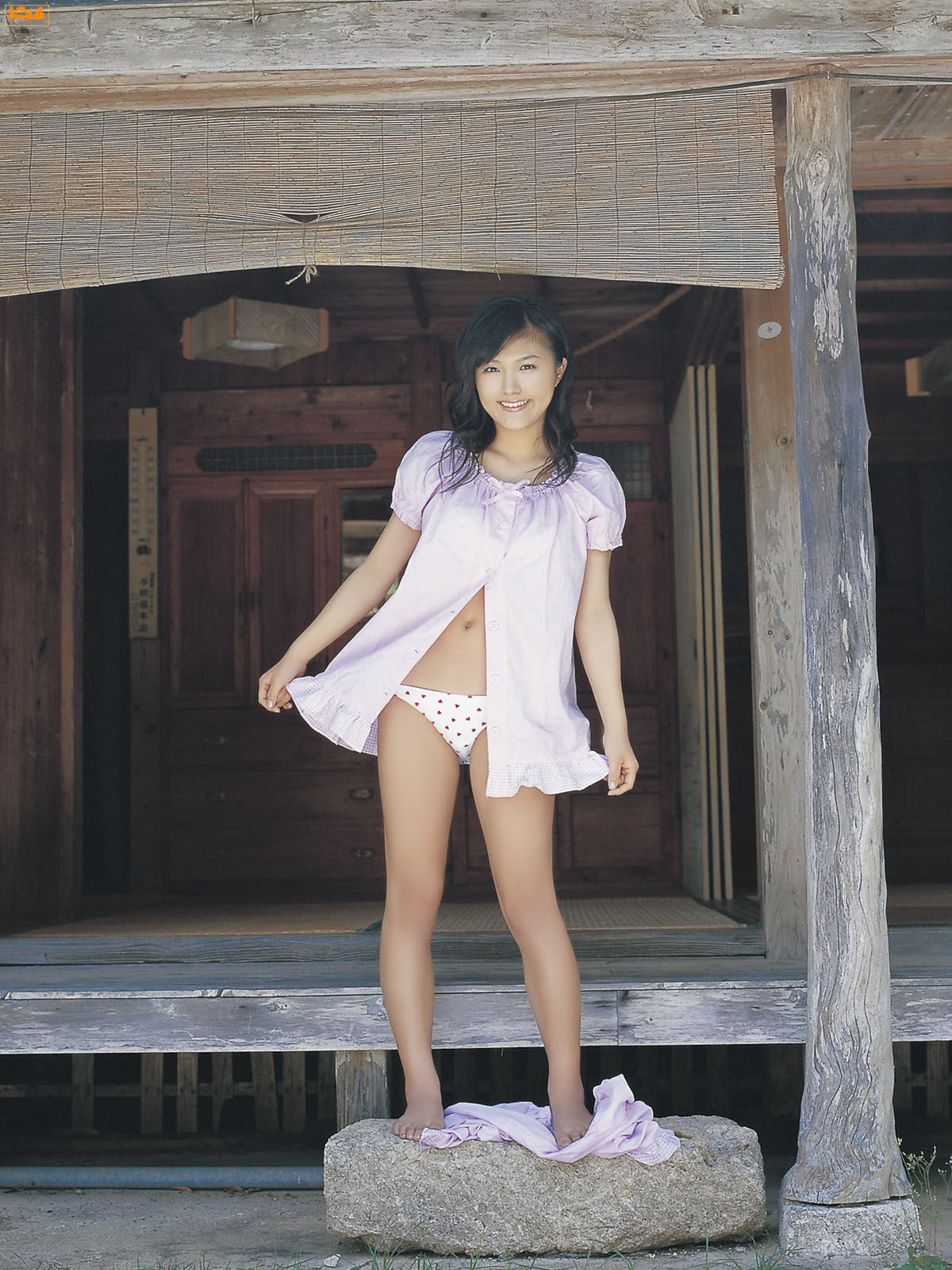爱衣(愛衣)-[Bomb.TV]高清写真图套图写真图集2007-07