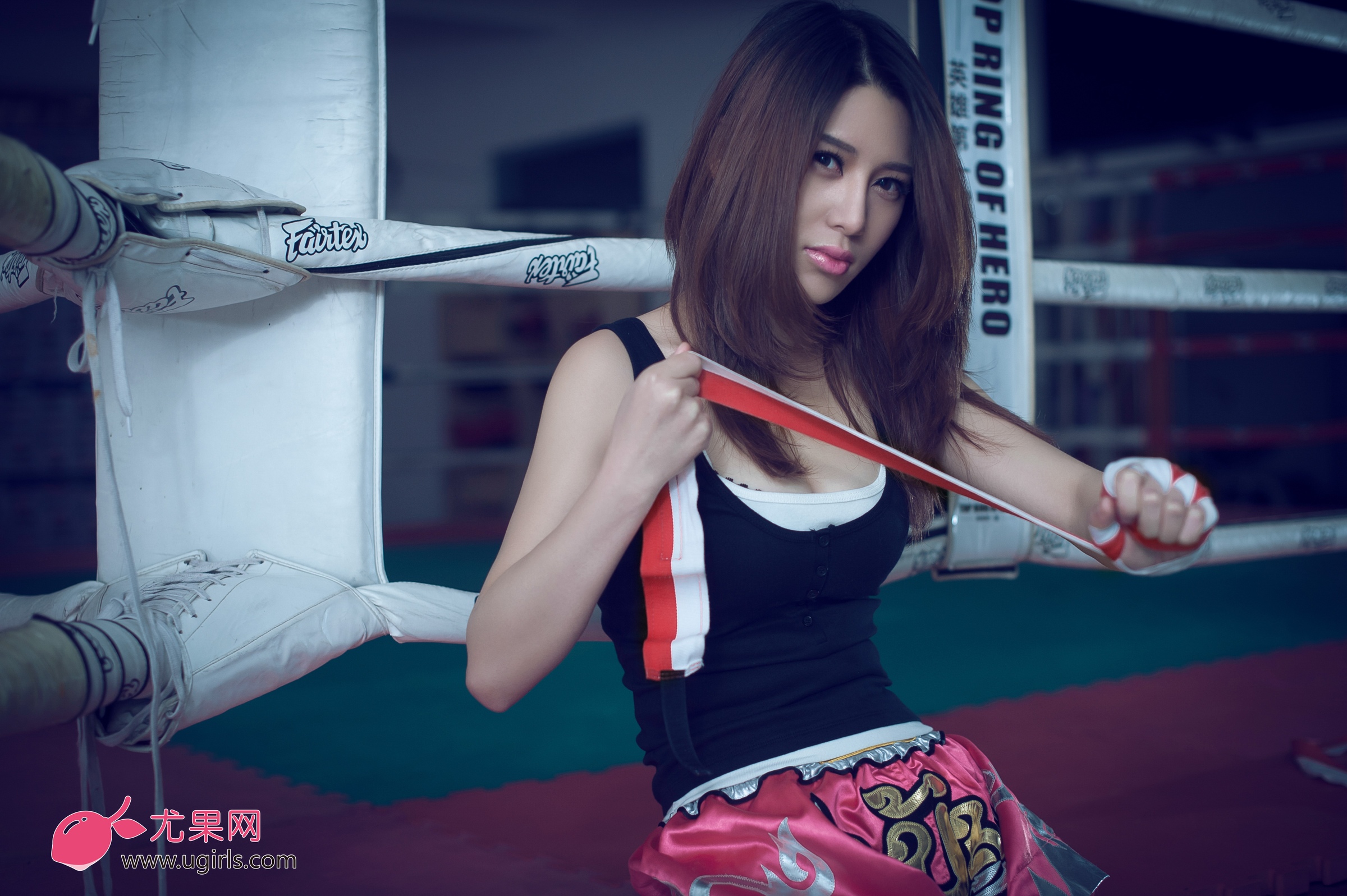 杜乔-性感女拳击手的经典暴力美学[尤果网]高清写真图Ugirls写真图No.014