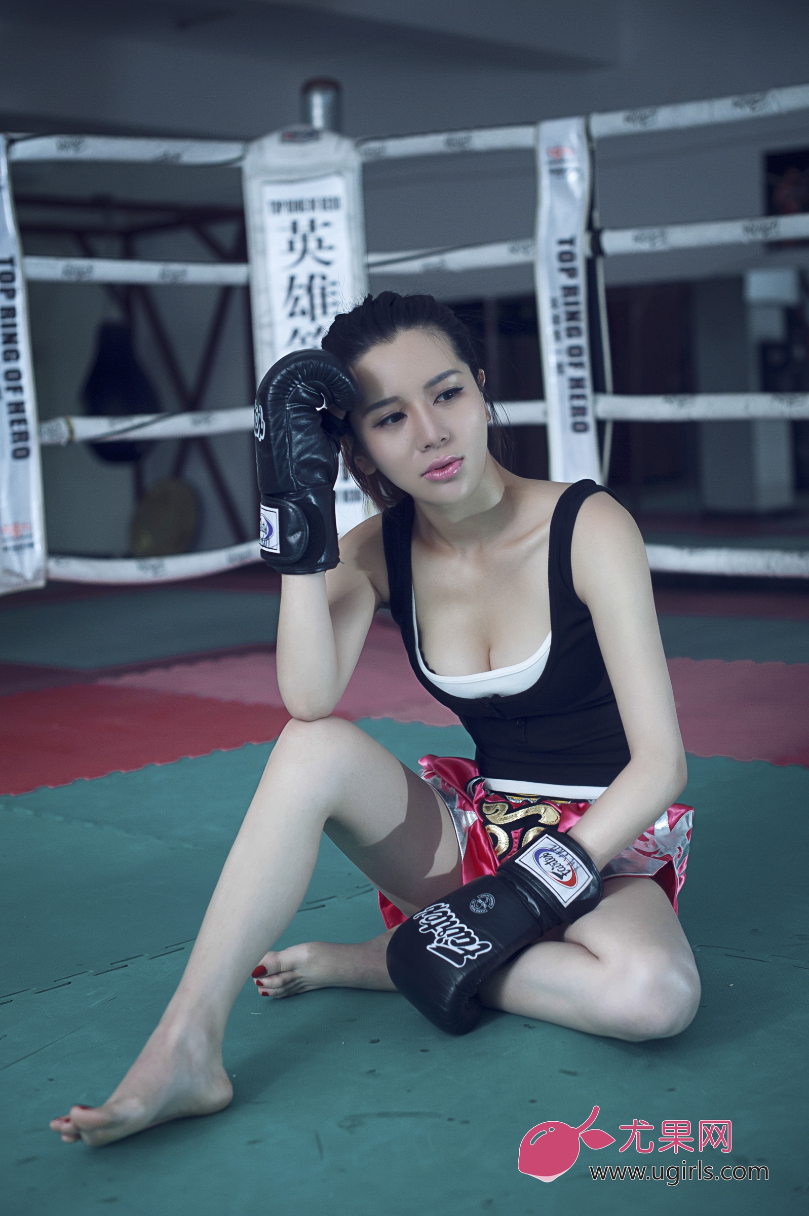 杜乔-性感女拳击手的经典暴力美学[尤果网]高清写真图Ugirls写真图No.014