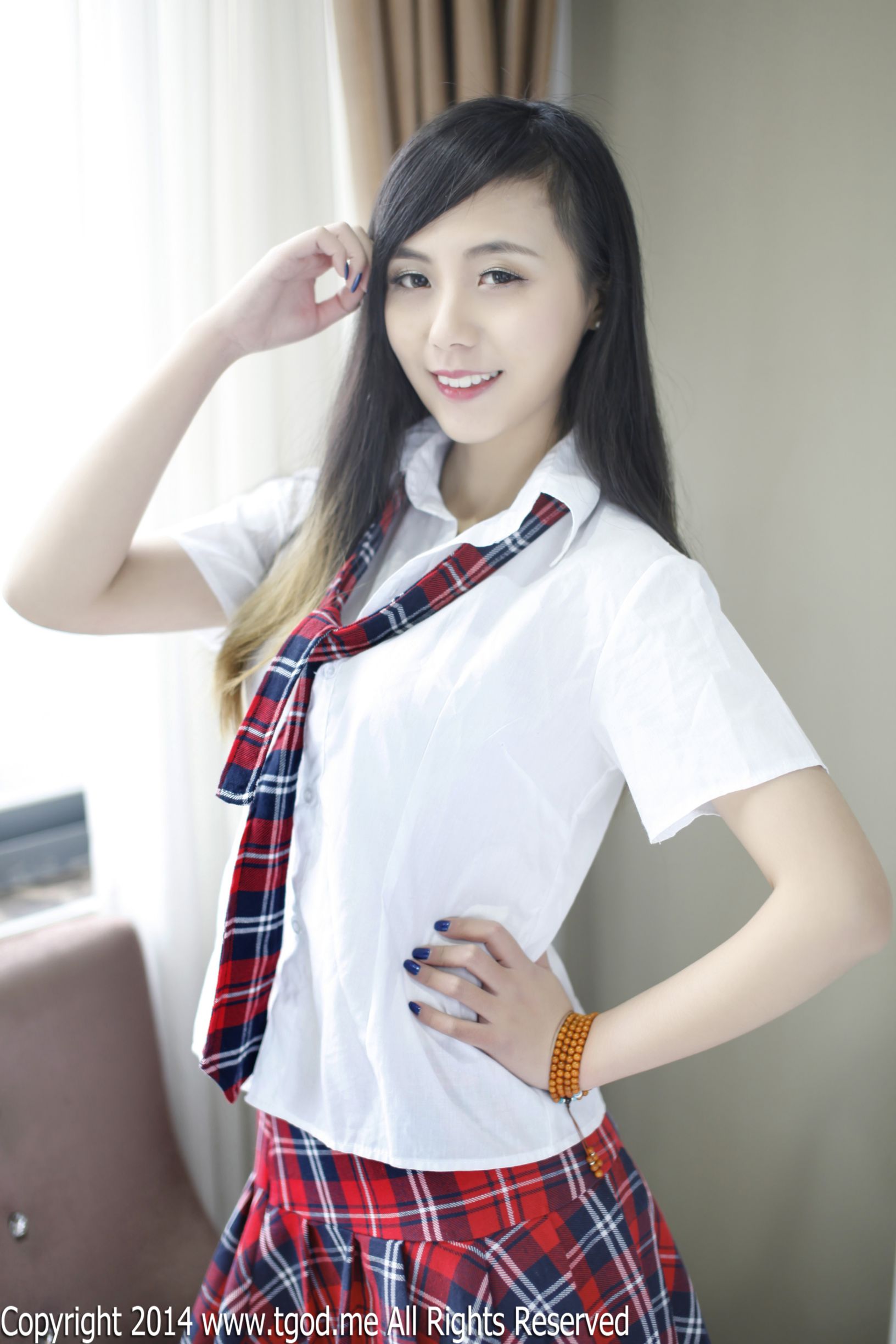 谢忱倬-《平安夜校服的诱惑 》 [TGOD推女神]高清写真图