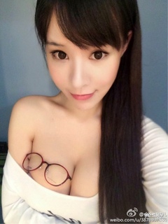 金小小