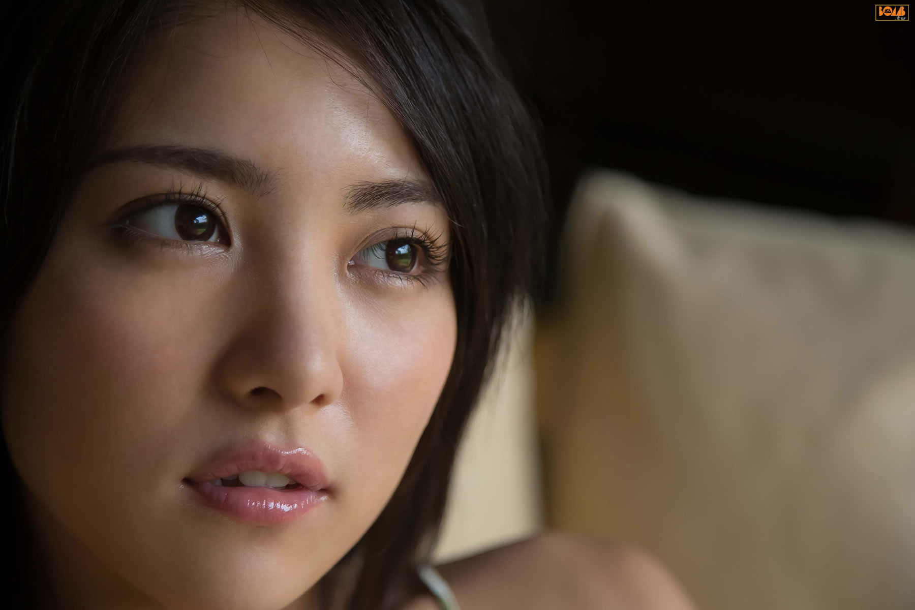 石川恋 [BOMB.tv]高清写真图GRAVURE Channel 2015年11月号