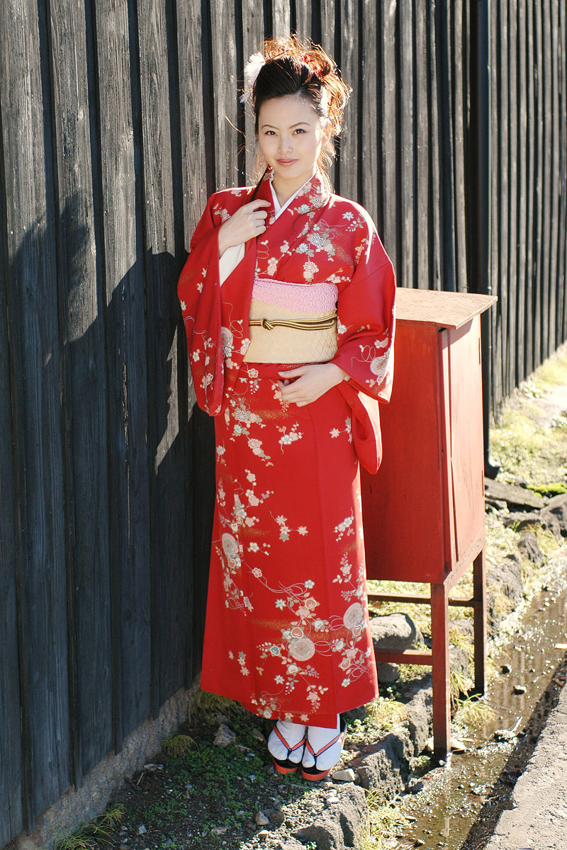 诸冈爱美(諸岡愛美)-《艶 ～glossy～》For-side写真图