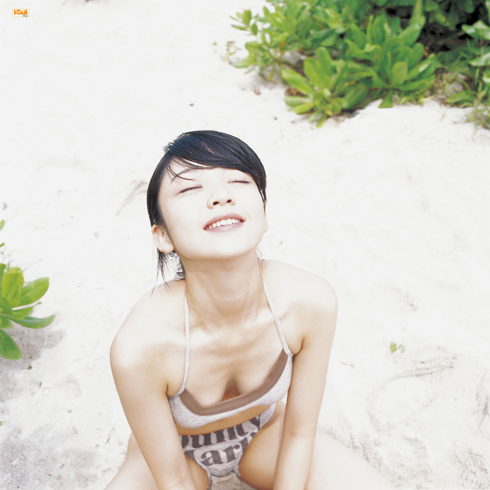 秋山依里(秋山奈々)-[Bomb.TV]高清写真图套图写真图集2007-12