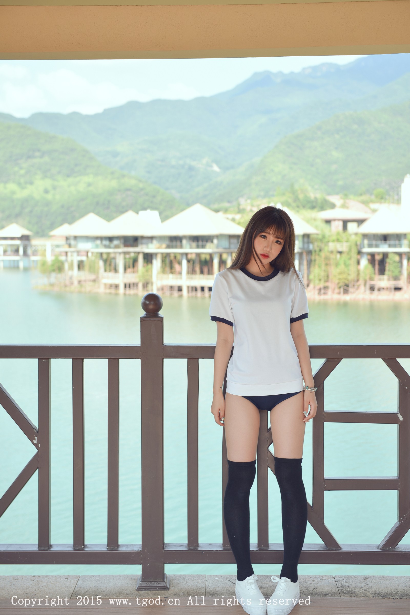 朱若慕 [TGOD推女神]高清写真图云曼旅拍 第四刊 ~