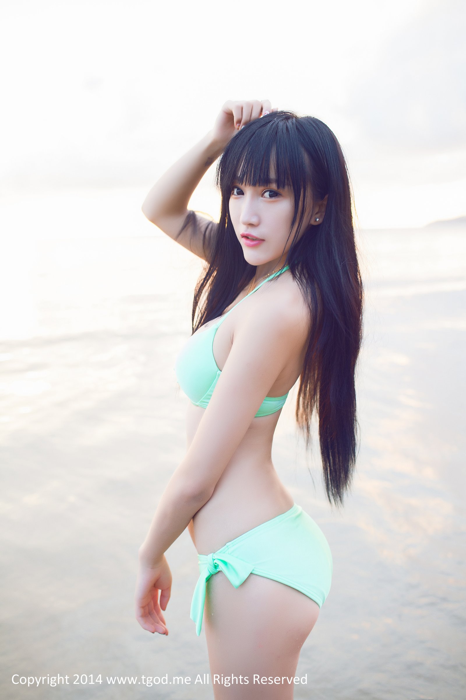 杨上萱 [TGOD推女神]高清写真图军舰上的海军女警花 沙巴系列写真图 ~