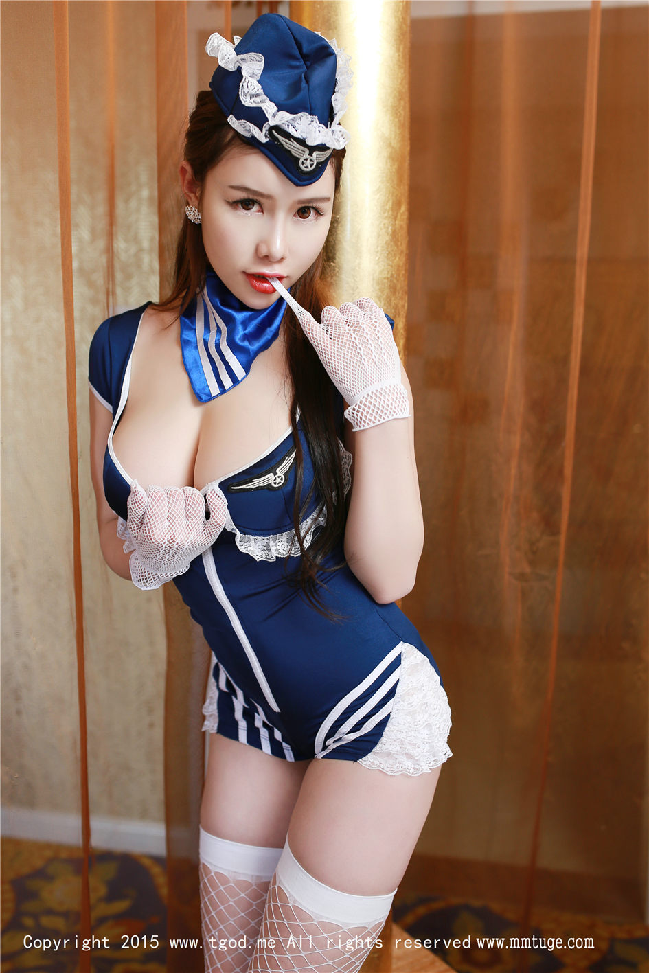 于姬Una [TGOD推女神]高清写真图演绎极致 制服诱惑来袭