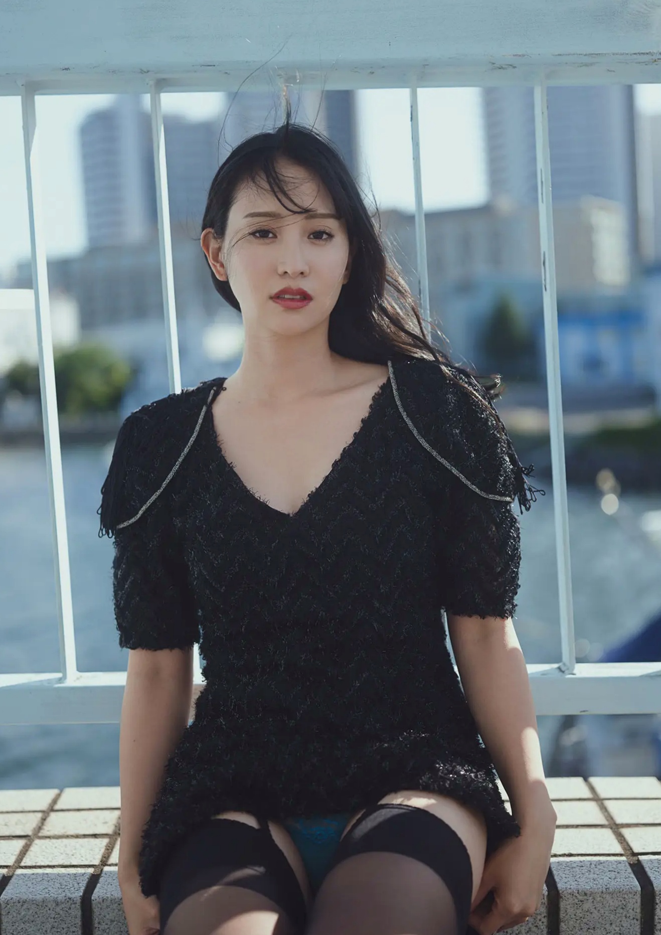 永尾まりや - 黄昏港湾性感写真 蕾丝内衣与黑丝诱惑私房大片 [73P]