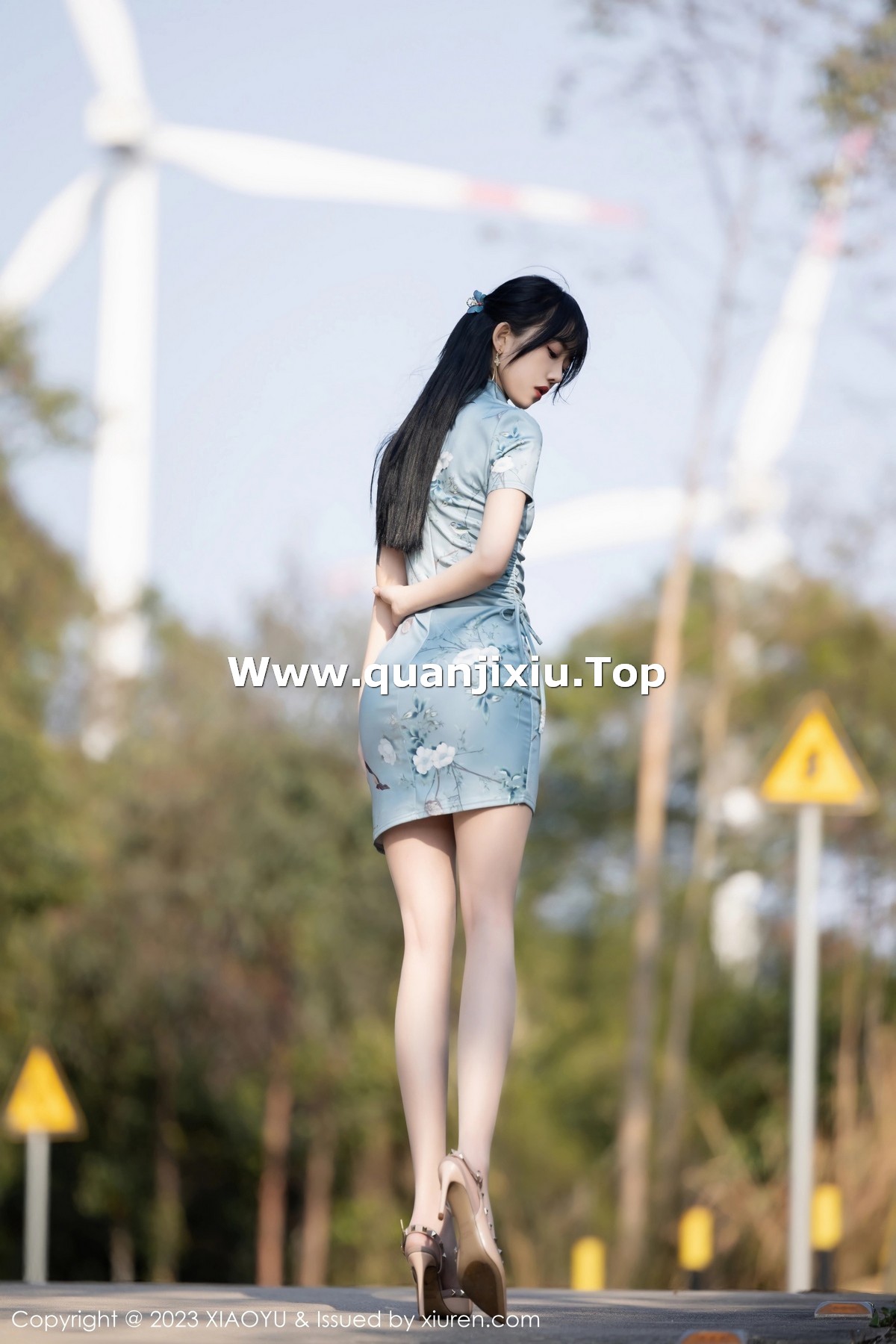 [XIAOYU]高清写真图 2023.03.30 VOL.997 奶瓶. 旗袍美腿