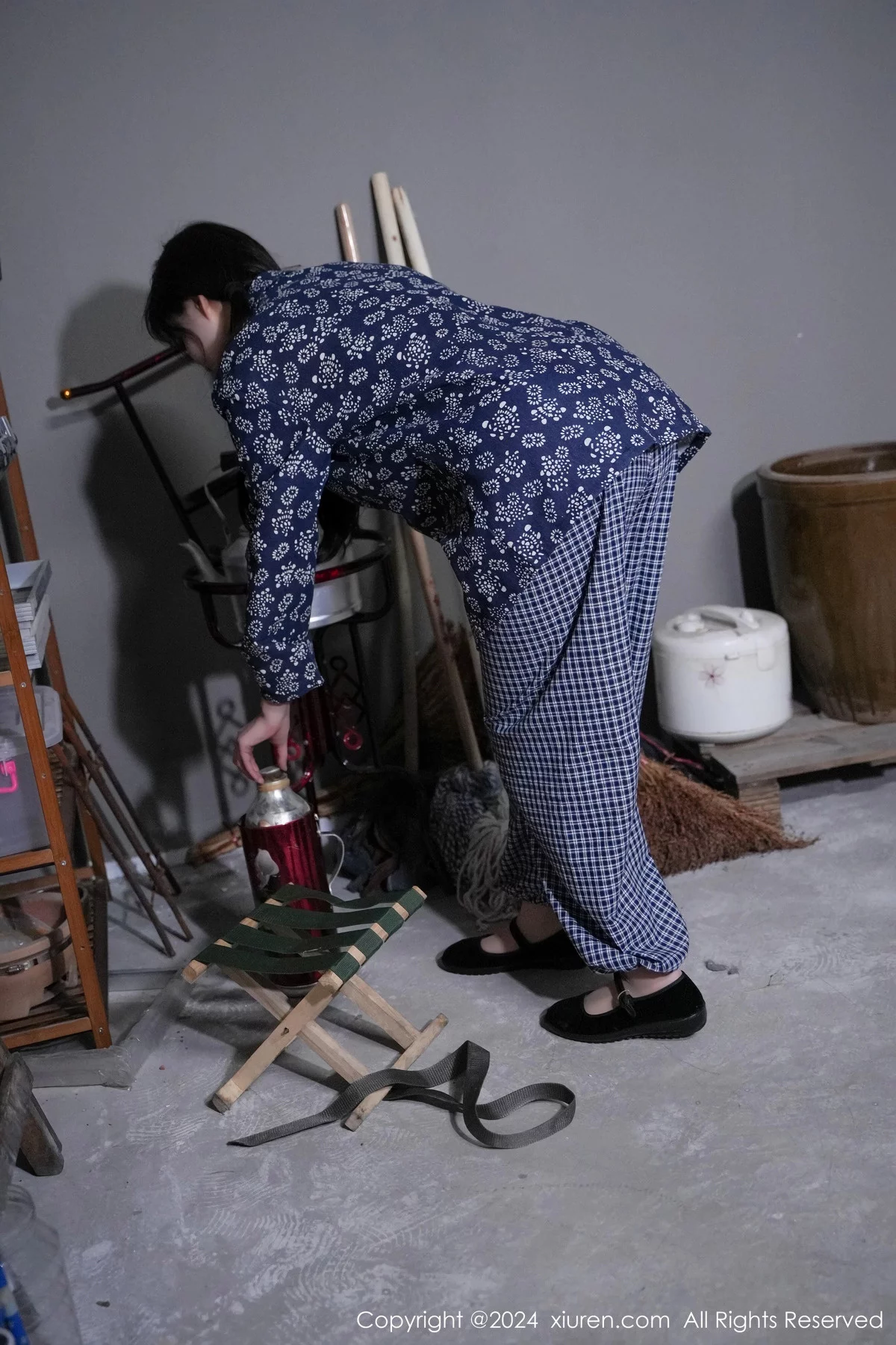 [XiuRen]高清写真图 2024.01.05 No.7915 Carol周妍希 丝袜美臀