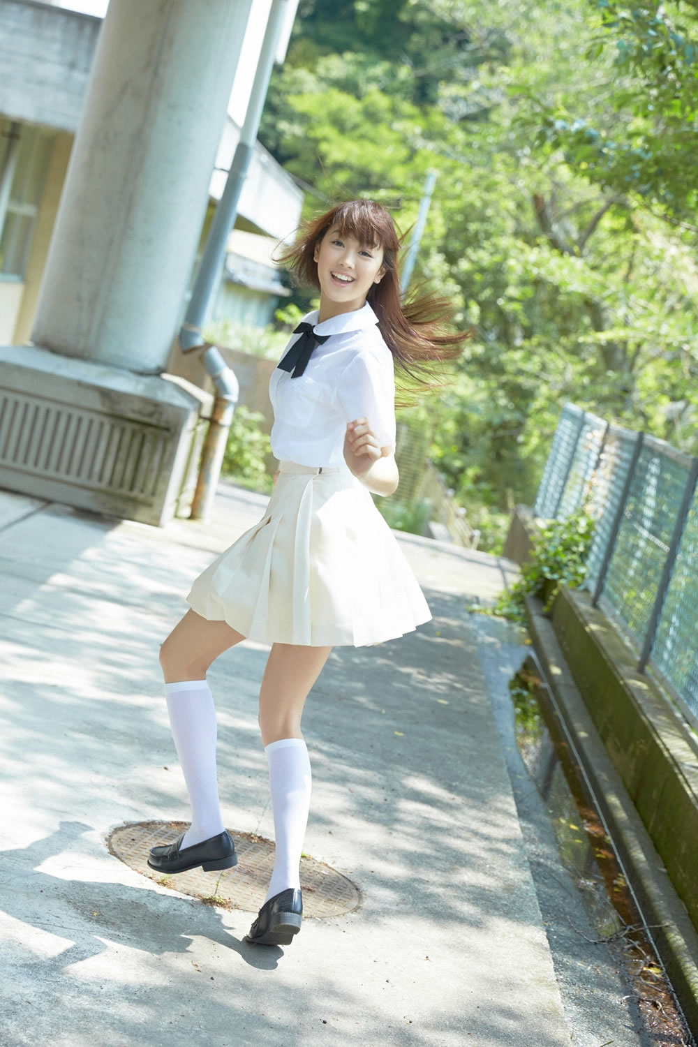吉本实忧 末永真唯 长尾真実 [YS-Web套图写真图集]高清写真图Vol.611 X21