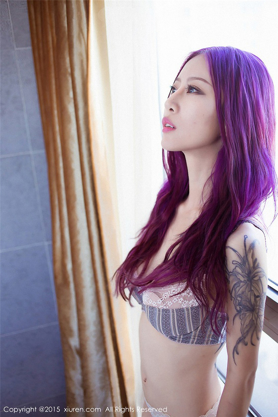 七月smi1e [秀人网美媛馆]高清写真图No.332