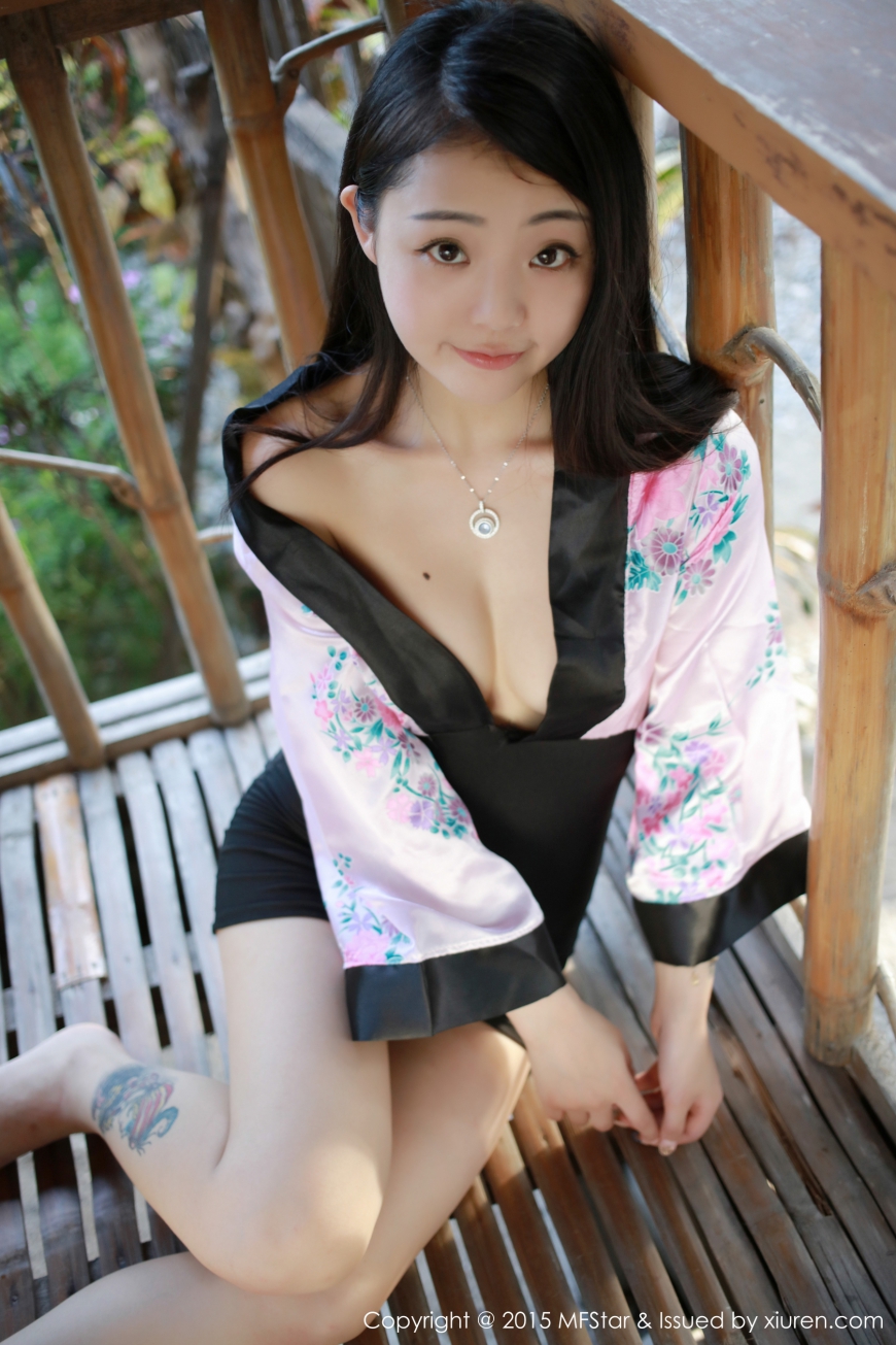 佘贝拉bella [MFStar模范学院]高清写真图2015.08.12 VOL.014