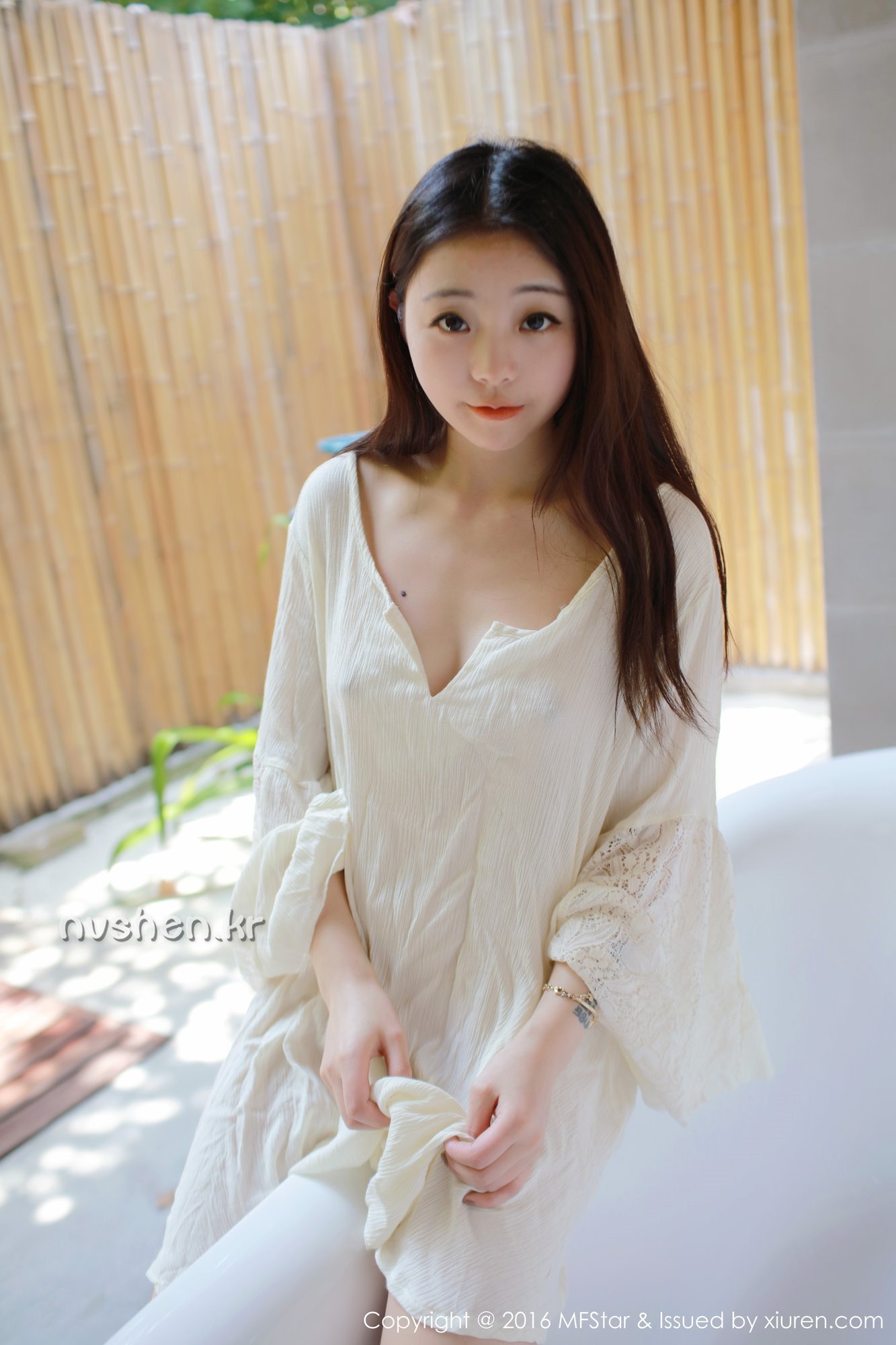 佘贝拉bella [MFStar模范学院]高清写真图2016.09.30 VOL.072