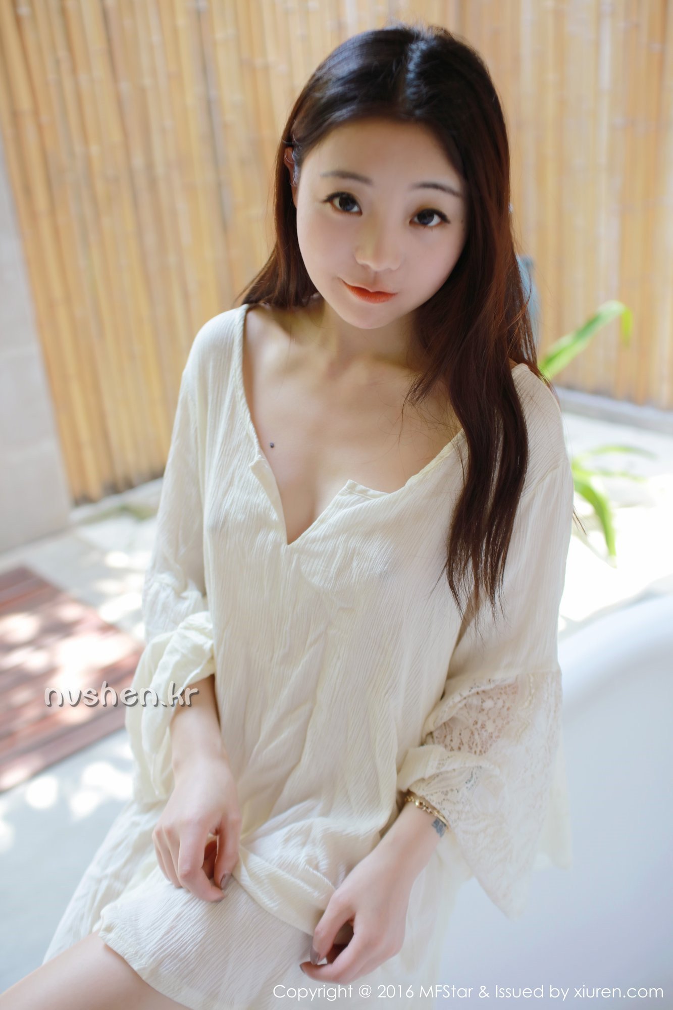 佘贝拉bella [MFStar模范学院]高清写真图2016.09.30 VOL.072