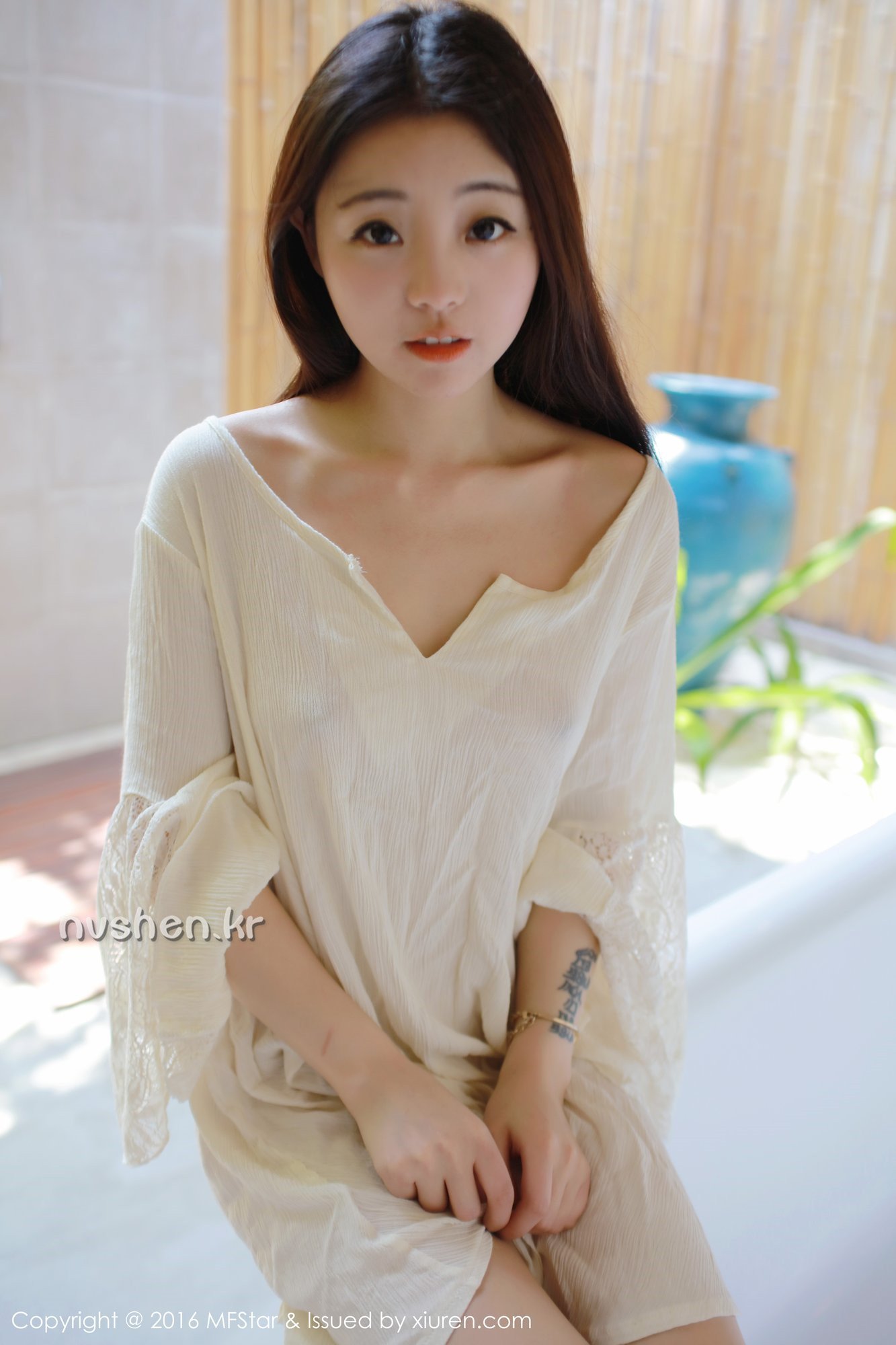 佘贝拉bella [MFStar模范学院]高清写真图2016.09.30 VOL.072