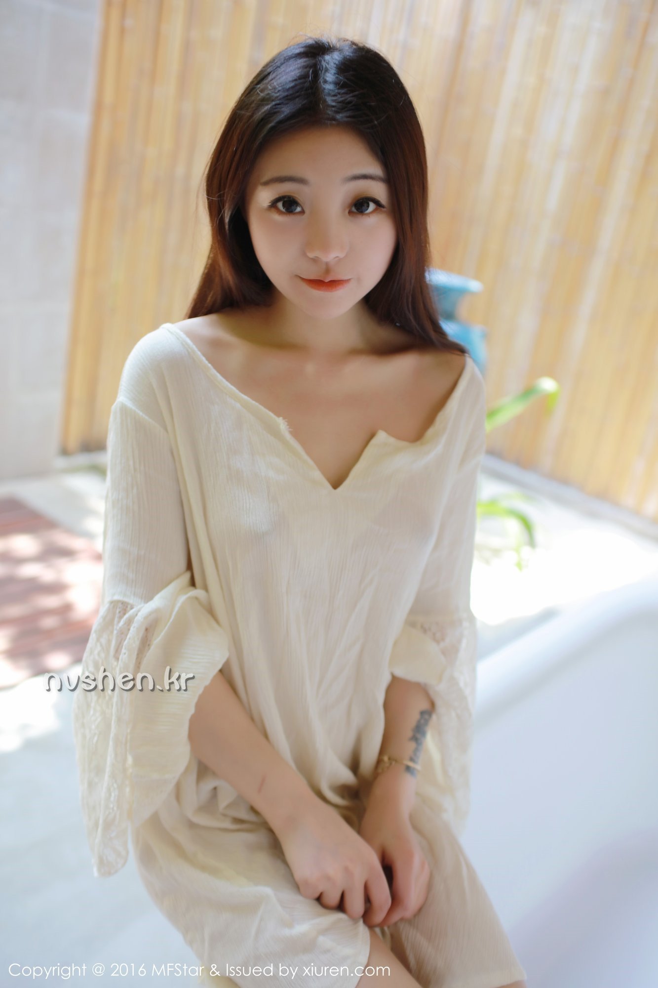 佘贝拉bella [MFStar模范学院]高清写真图2016.09.30 VOL.072