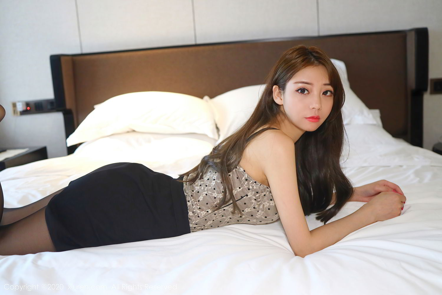 [XiuRen]高清写真图 2020.10.15 No.2657 佘贝拉bella