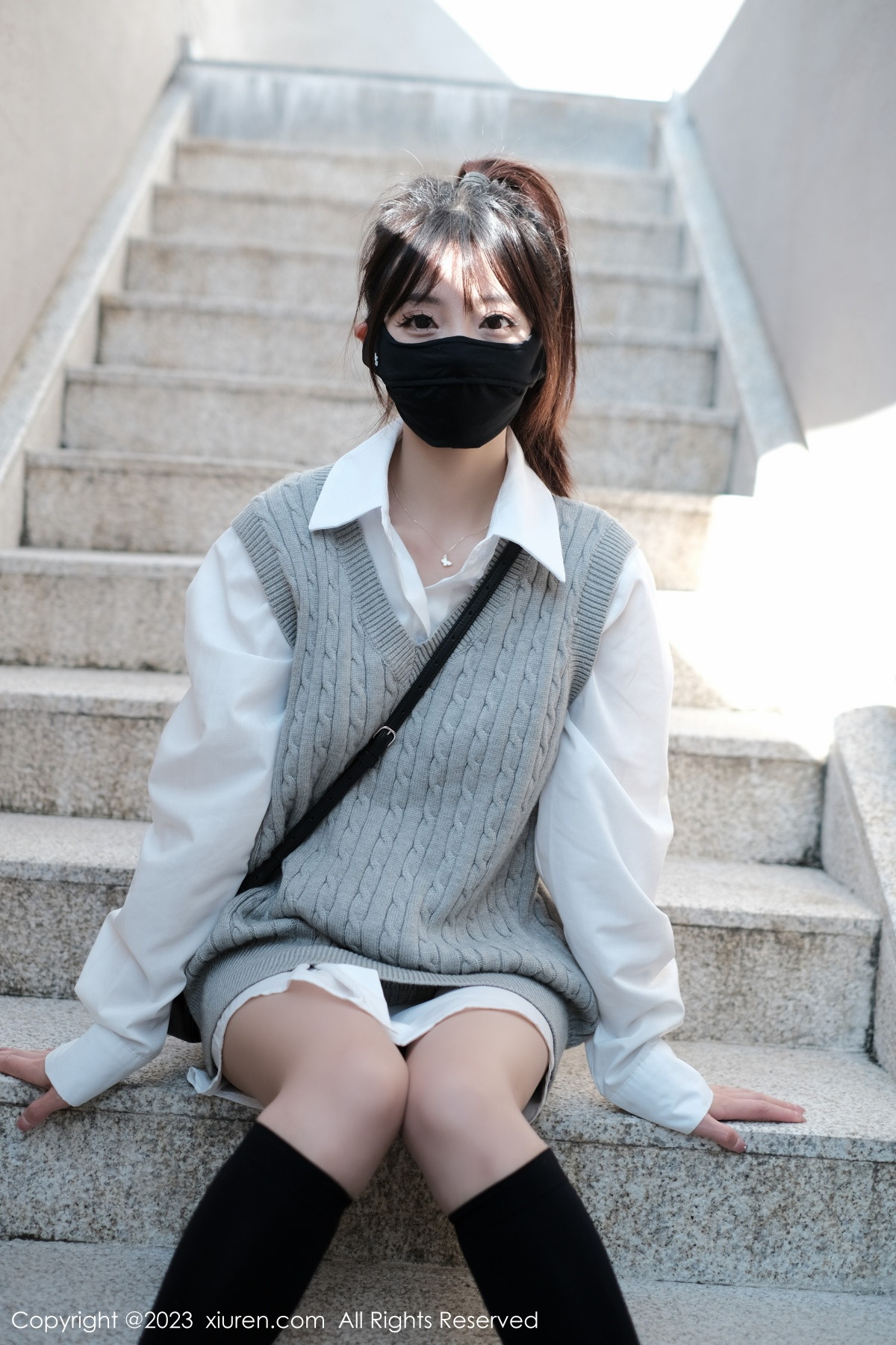 [XiuRen]高清写真图 2023.01.17 No.6145 佘贝拉Bella 南京旅拍